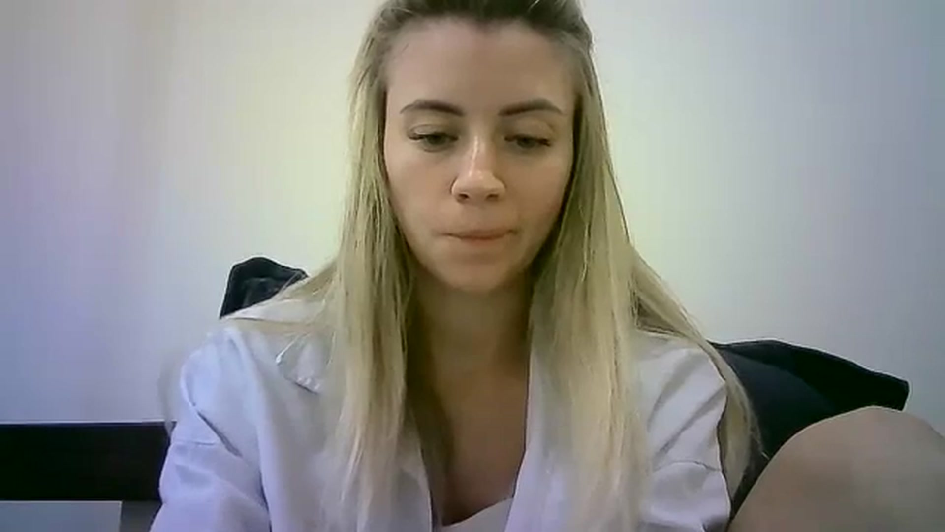 Gallery image thumbnail from Sulfate0's myfreecams stream on, 10/07/2023, 13:22 image 12 of 20