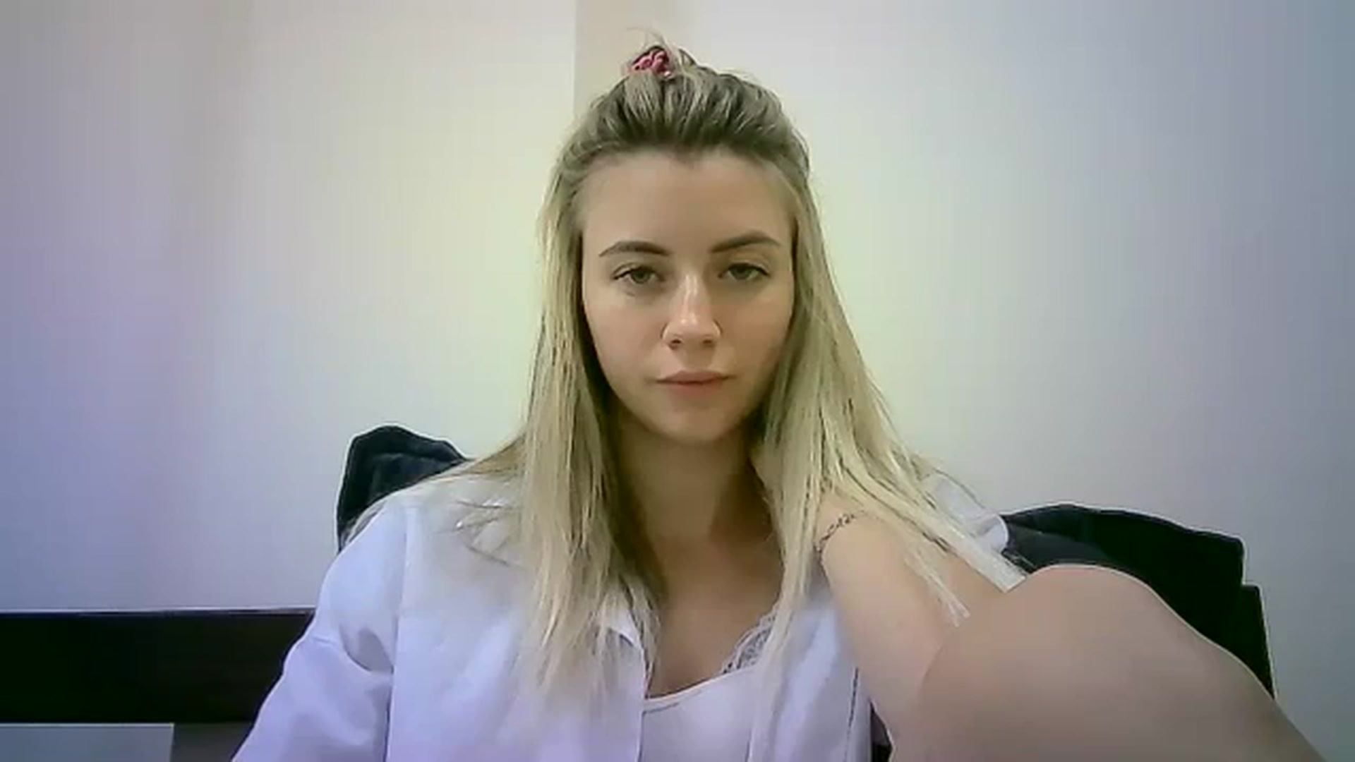 Gallery image thumbnail from Sulfate0's myfreecams stream on, 10/07/2023, 13:22 image 19 of 20