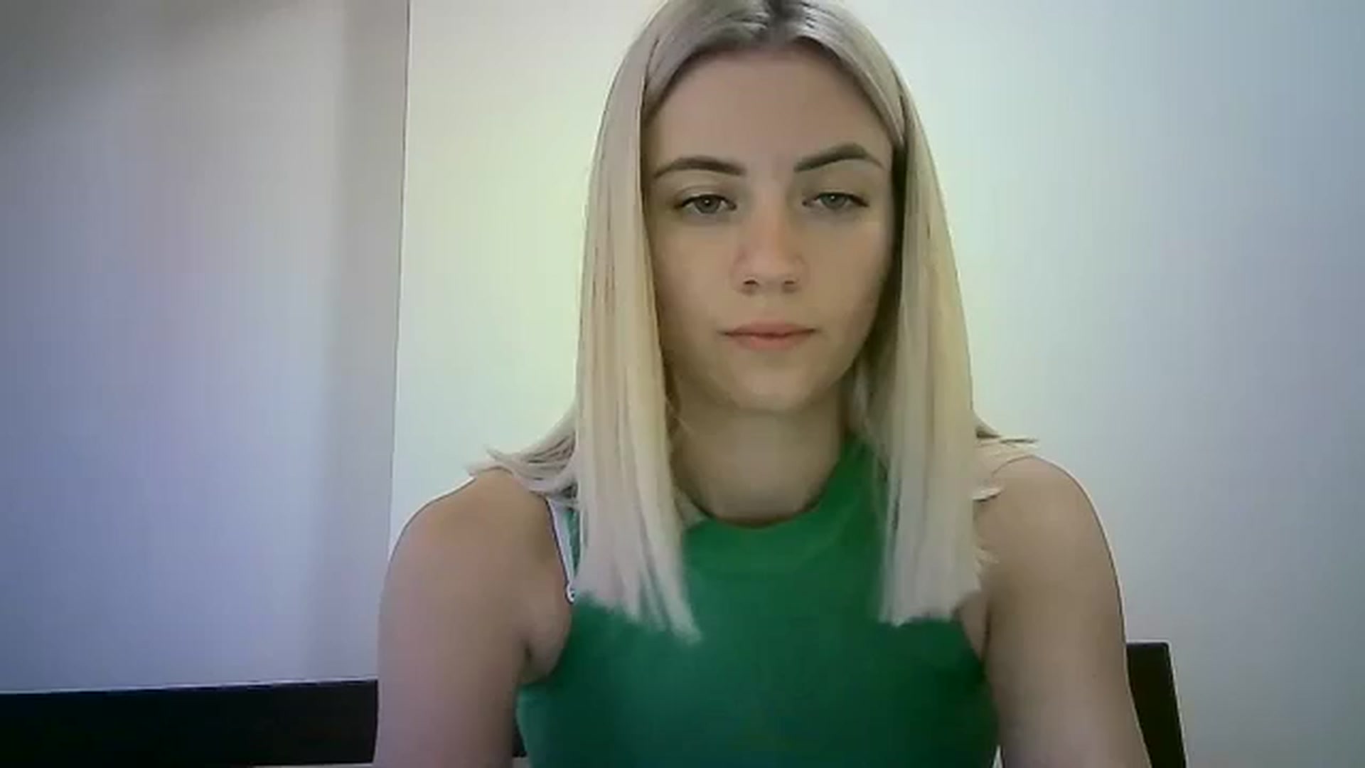 Gallery image thumbnail from Sulfate0's myfreecams stream on, 10/21/2023, 12:30 image 15 of 20