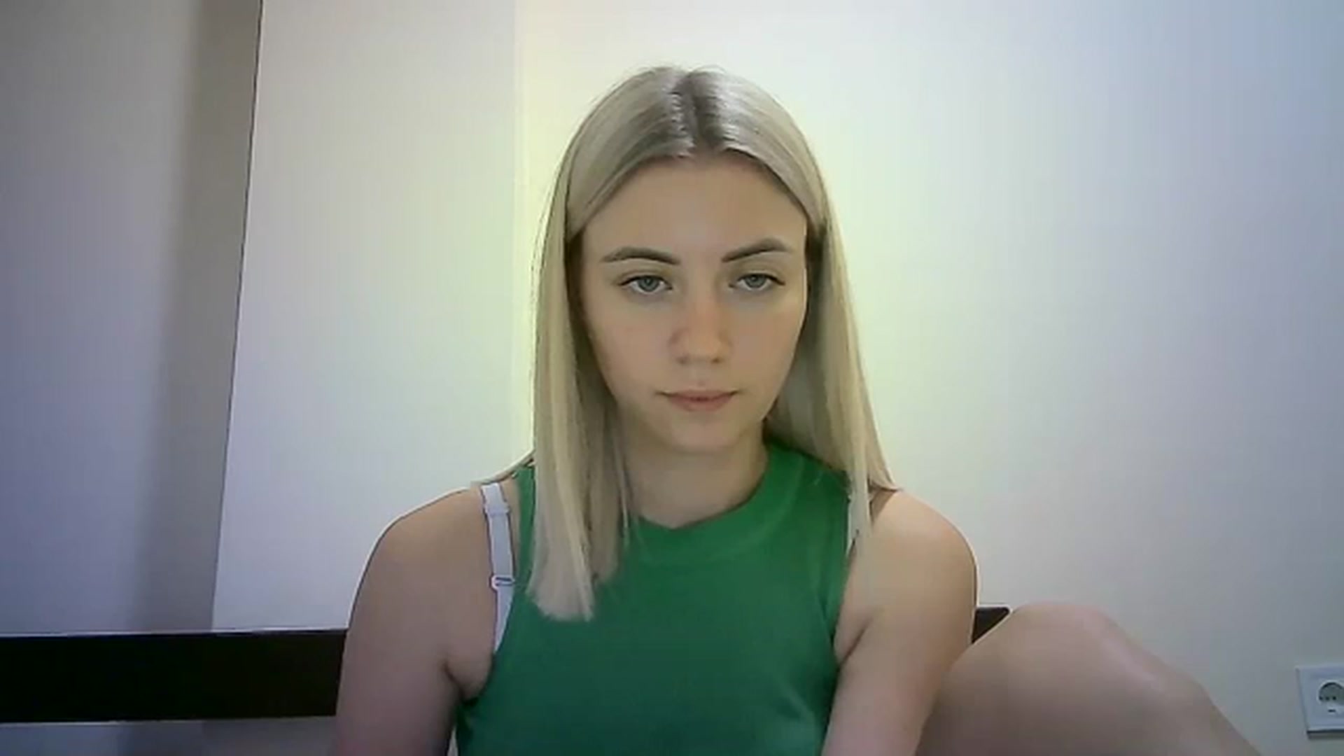 Gallery image thumbnail from Sulfate0's myfreecams stream on, 10/21/2023, 14:41 image 11 of 20
