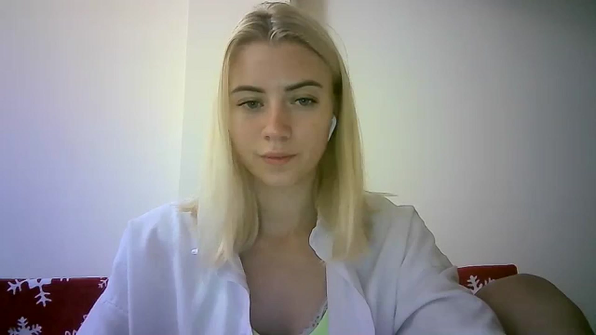 Gallery image thumbnail from Sulfate0's myfreecams stream on, 11/04/2023, 10:13 image 1 of 20