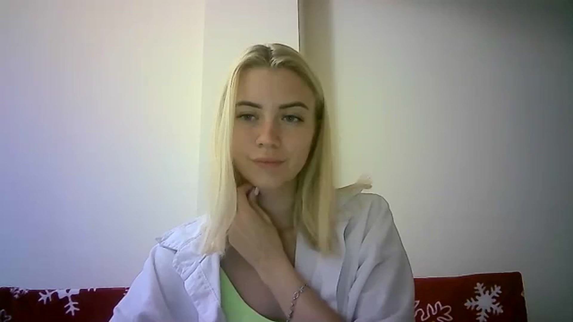 Gallery image thumbnail from Sulfate0's myfreecams stream on, 11/04/2023, 10:54 image 1 of 20