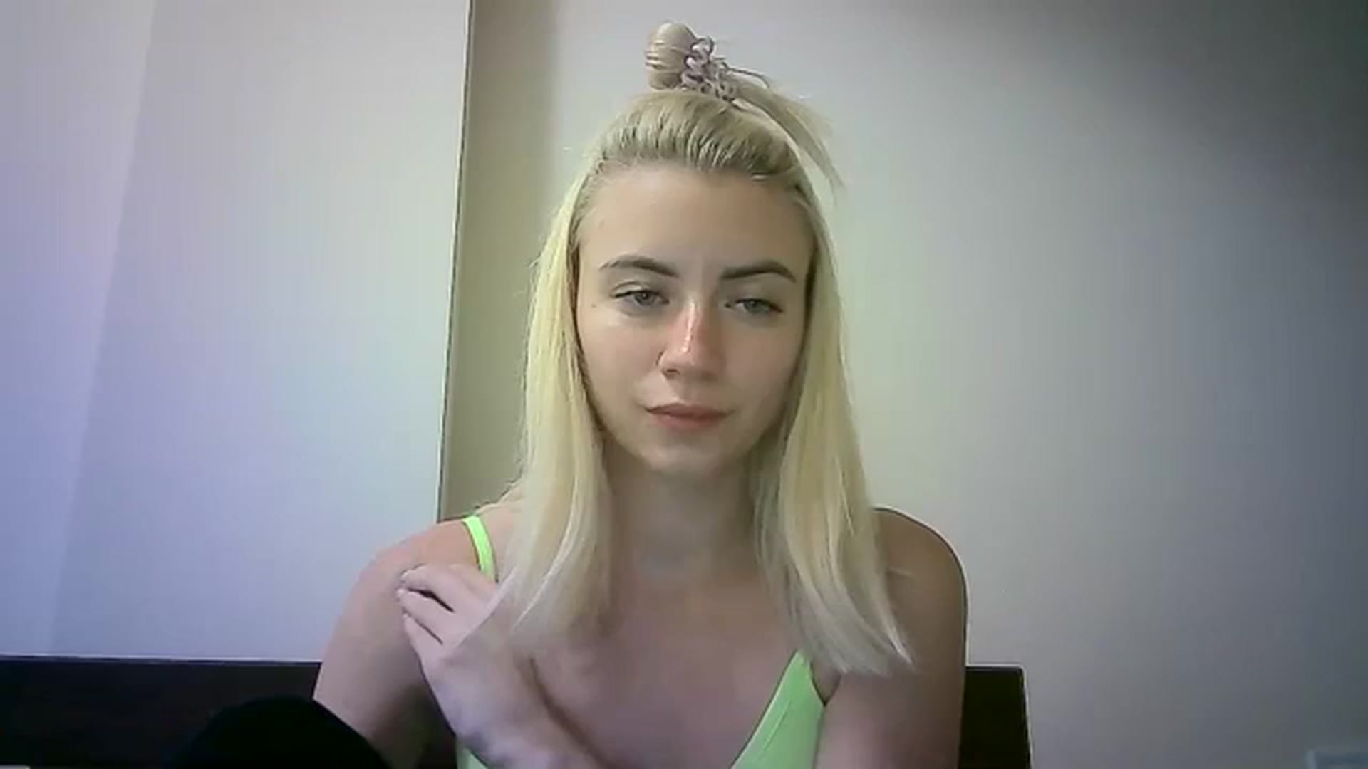 Gallery image thumbnail from Sulfate0's myfreecams stream on, 11/11/2023, 13:50 image 1 of 20