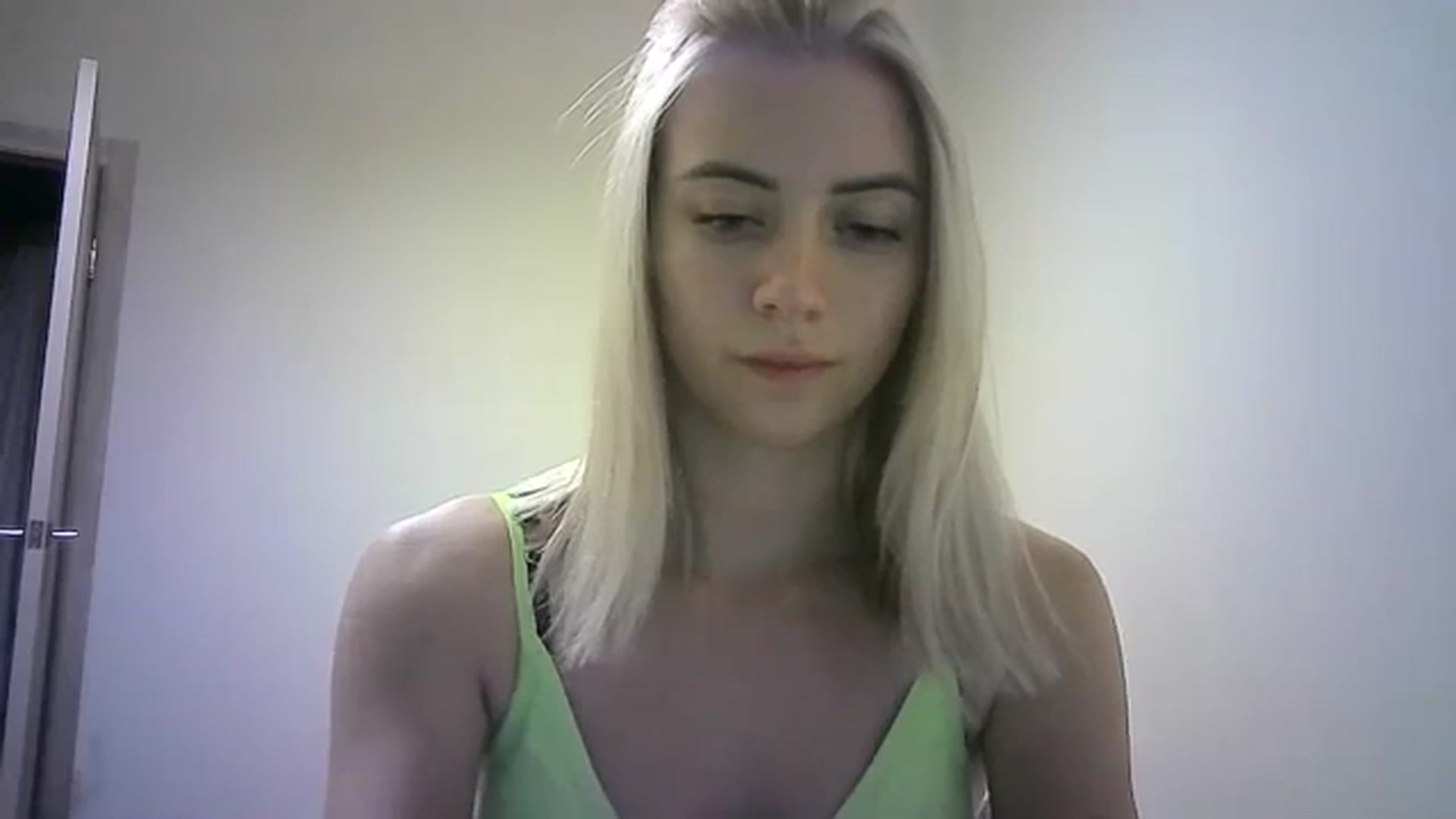 Gallery image thumbnail from Sulfate0's myfreecams stream on, 12/23/2023, 15:54 image 5 of 20