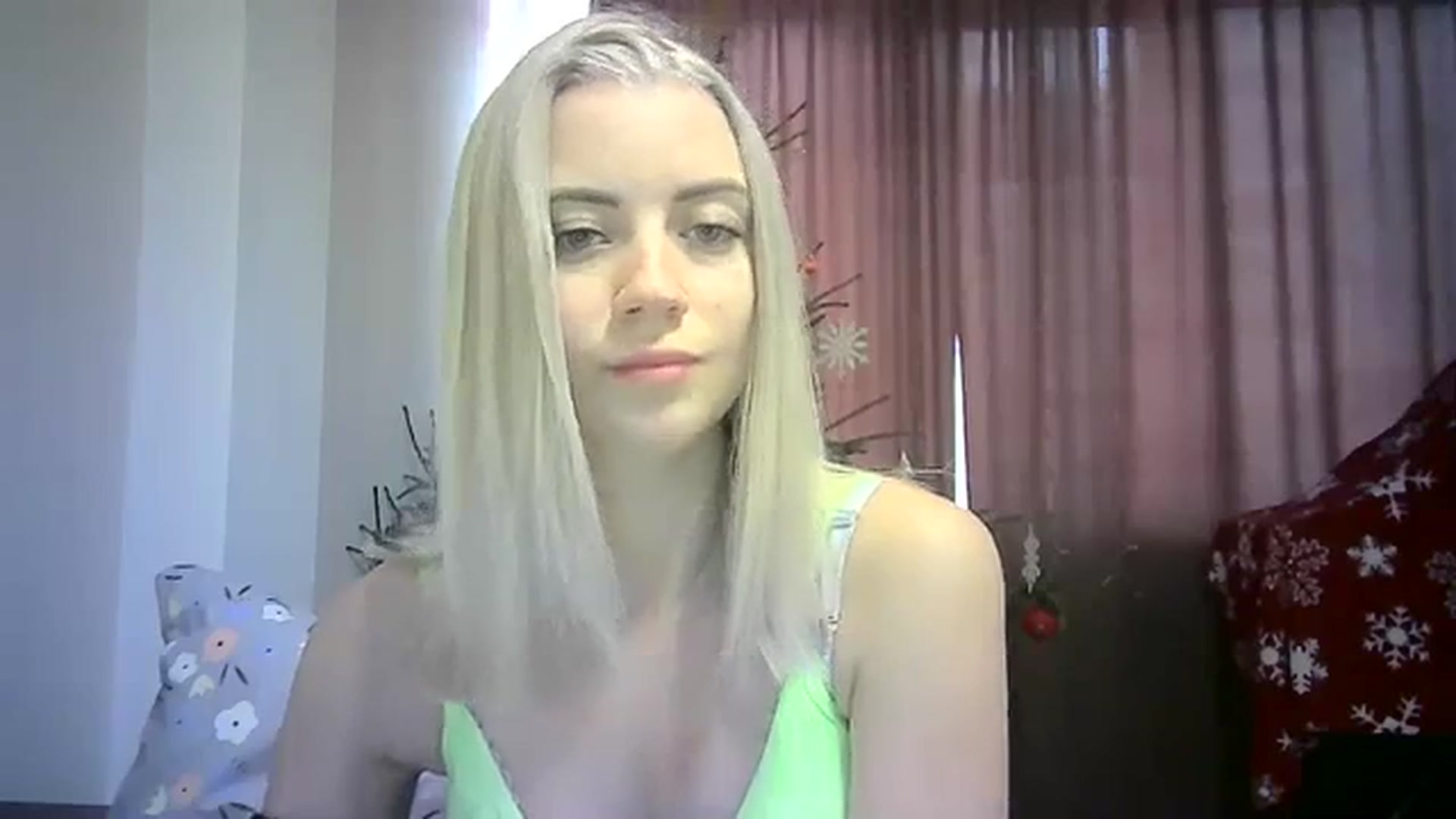 Gallery image thumbnail from Sulfate0's myfreecams stream on, 12/24/2023, 10:37 image 18 of 20