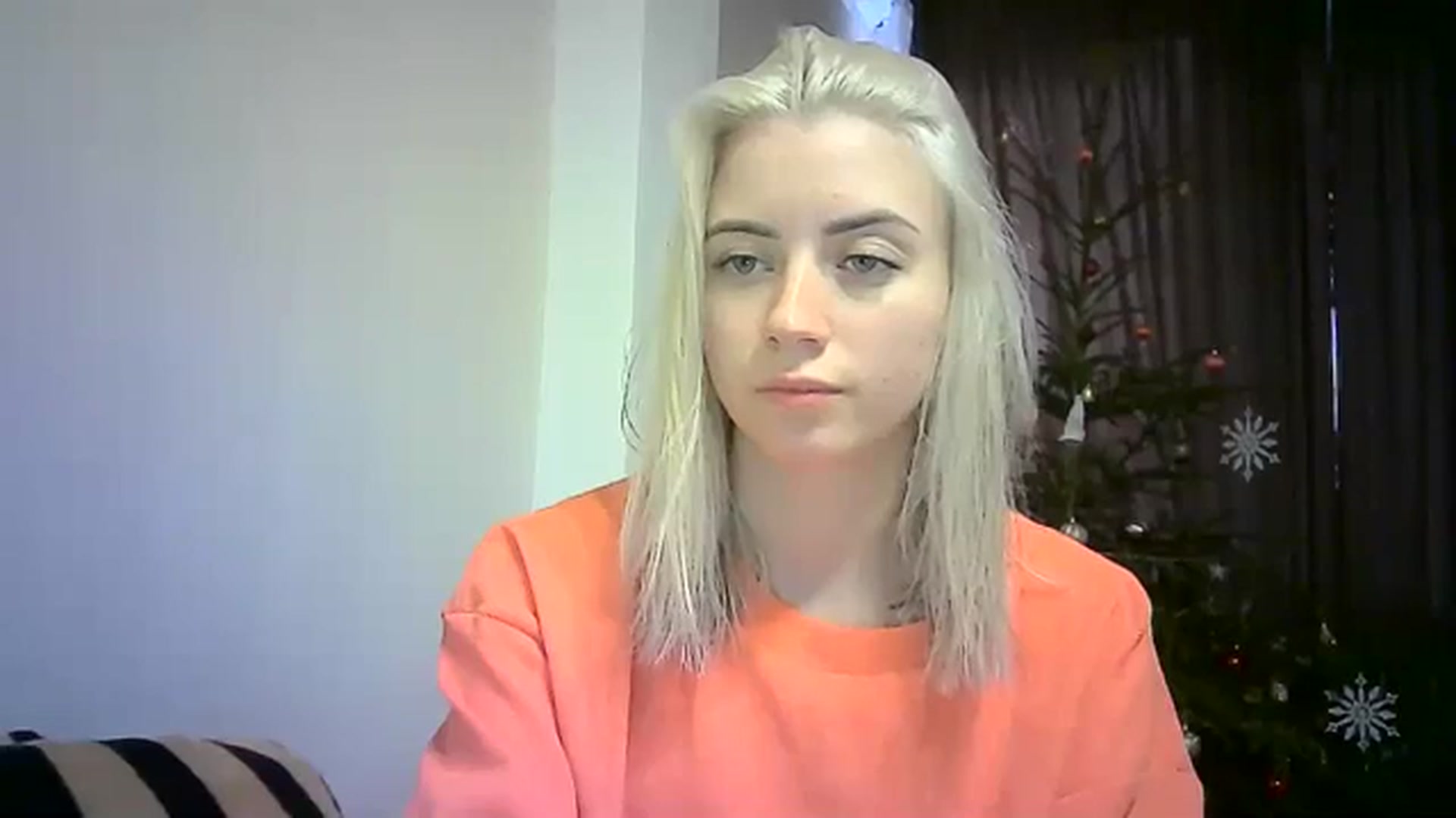 Gallery image thumbnail from Sulfate0's myfreecams stream on, 12/31/2023, 12:41 image 6 of 20