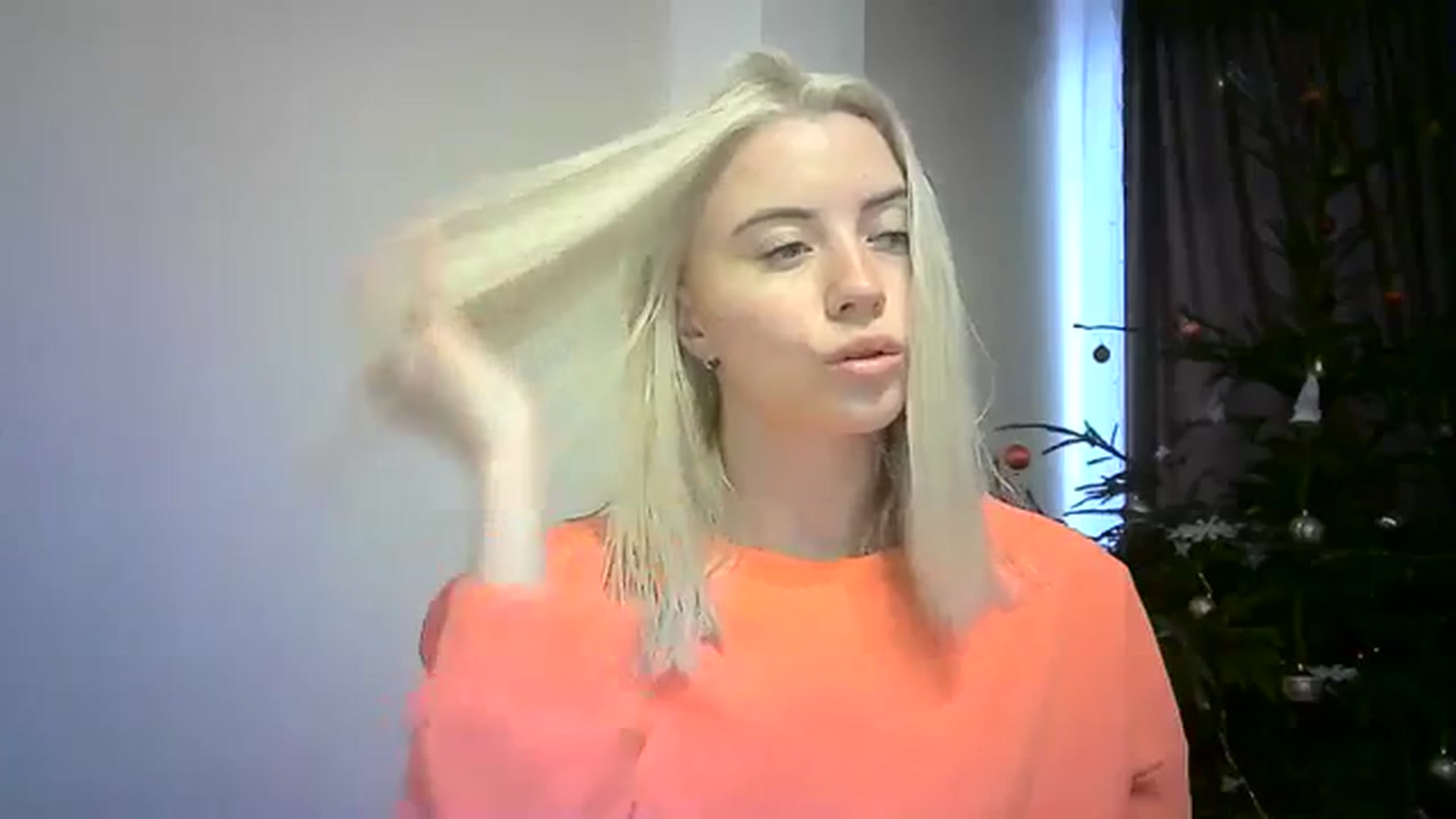 Gallery image thumbnail from Sulfate0's myfreecams stream on, 12/31/2023, 12:41 image 15 of 20