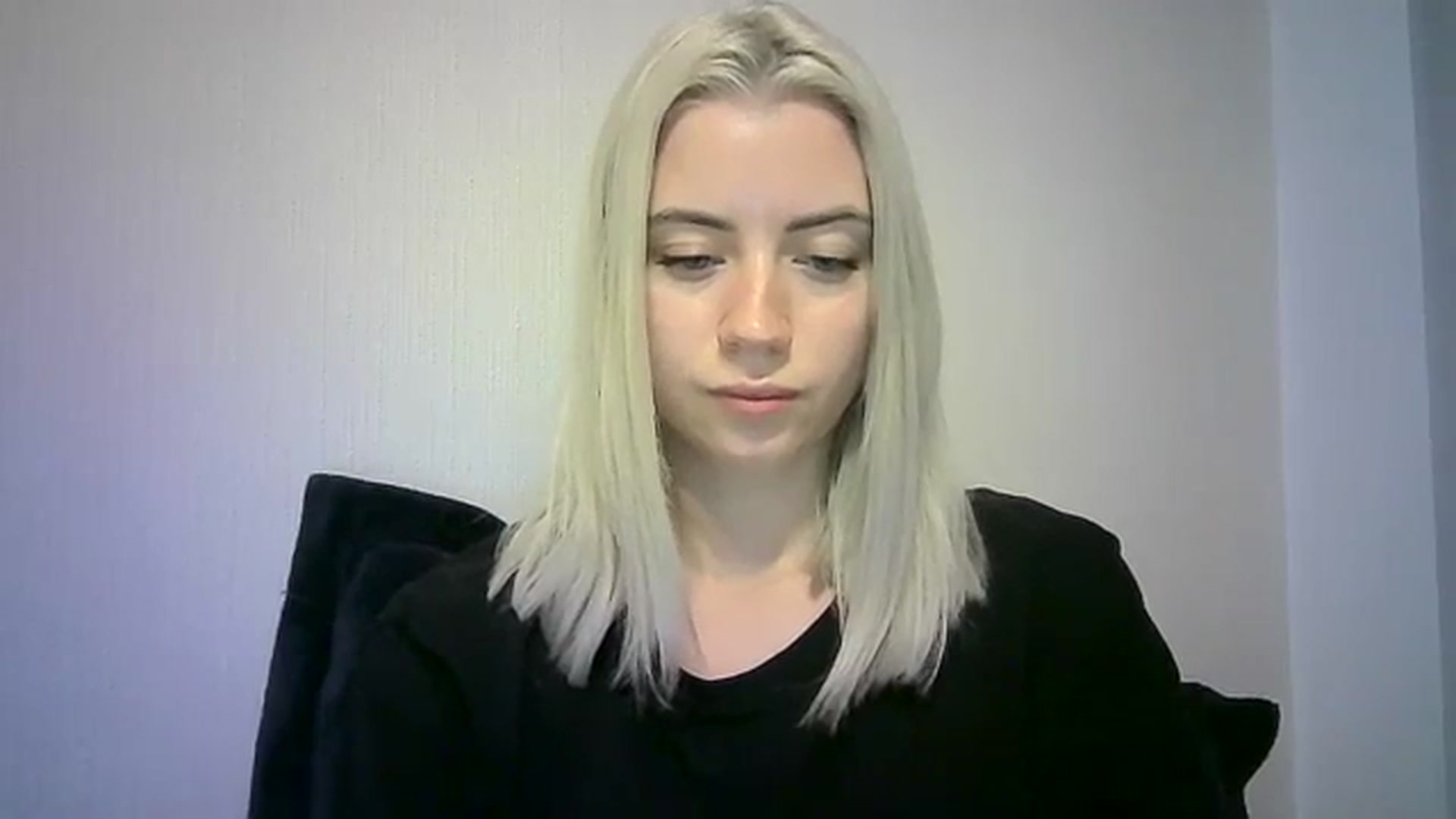 Gallery image thumbnail from Sulfate0's myfreecams stream on, 01/04/2024, 13:19 image 5 of 20