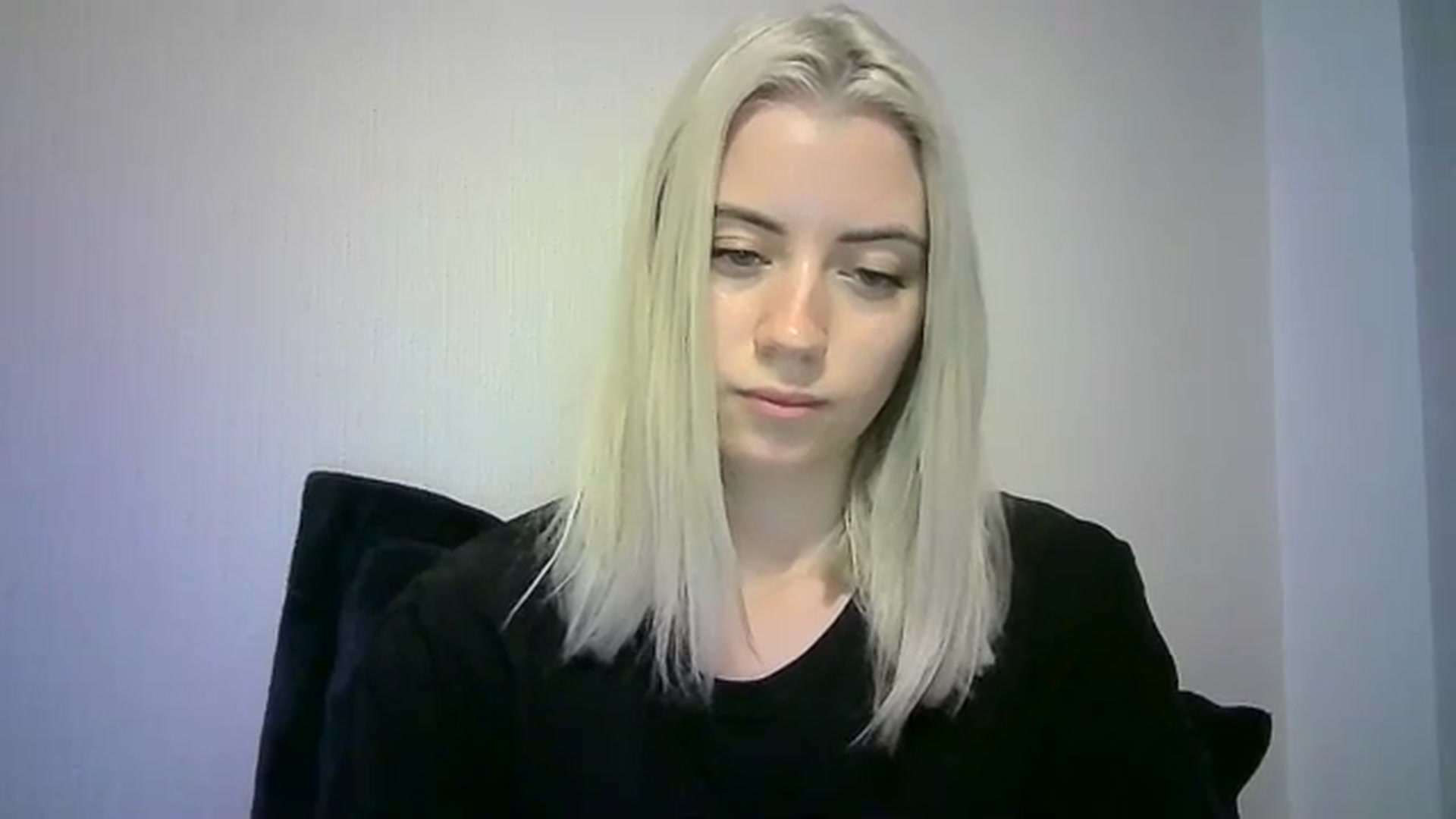 Gallery image thumbnail from Sulfate0's myfreecams stream on, 01/04/2024, 13:19 image 3 of 20
