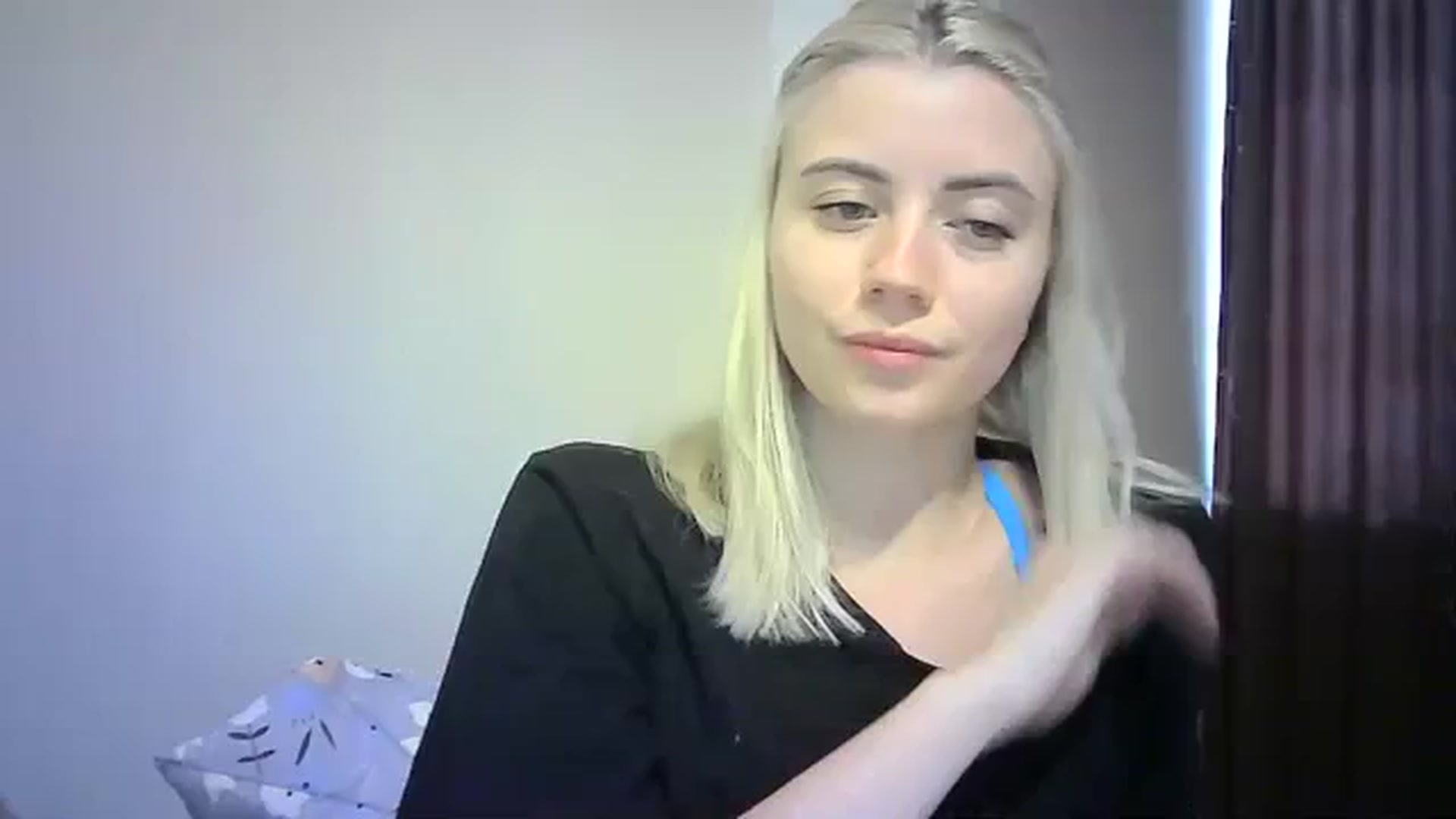 Gallery image thumbnail from Sulfate0's myfreecams stream on, 01/15/2024, 11:43 image 16 of 20