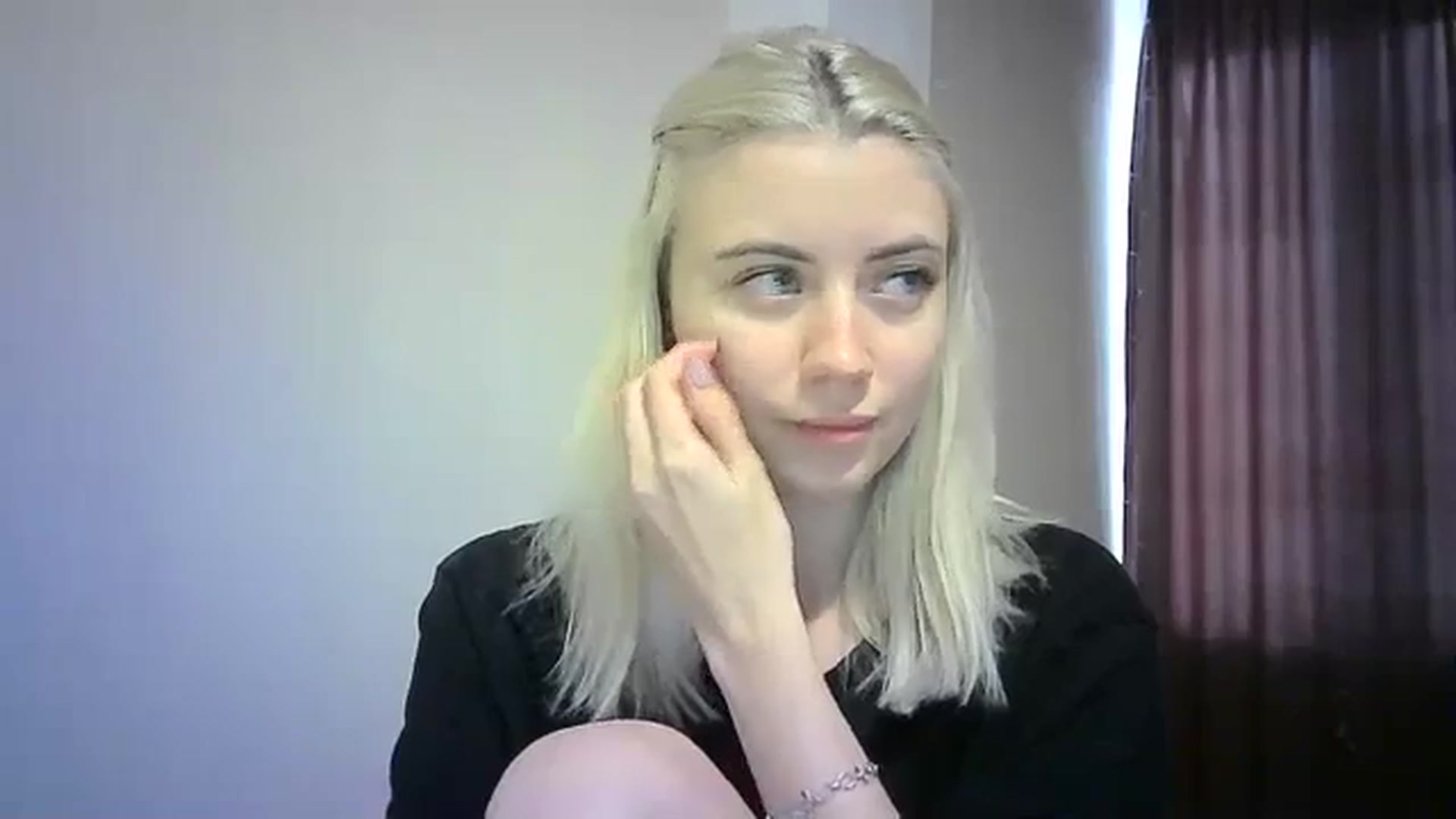 Gallery image thumbnail from Sulfate0's myfreecams stream on, 01/15/2024, 11:43 image 7 of 20