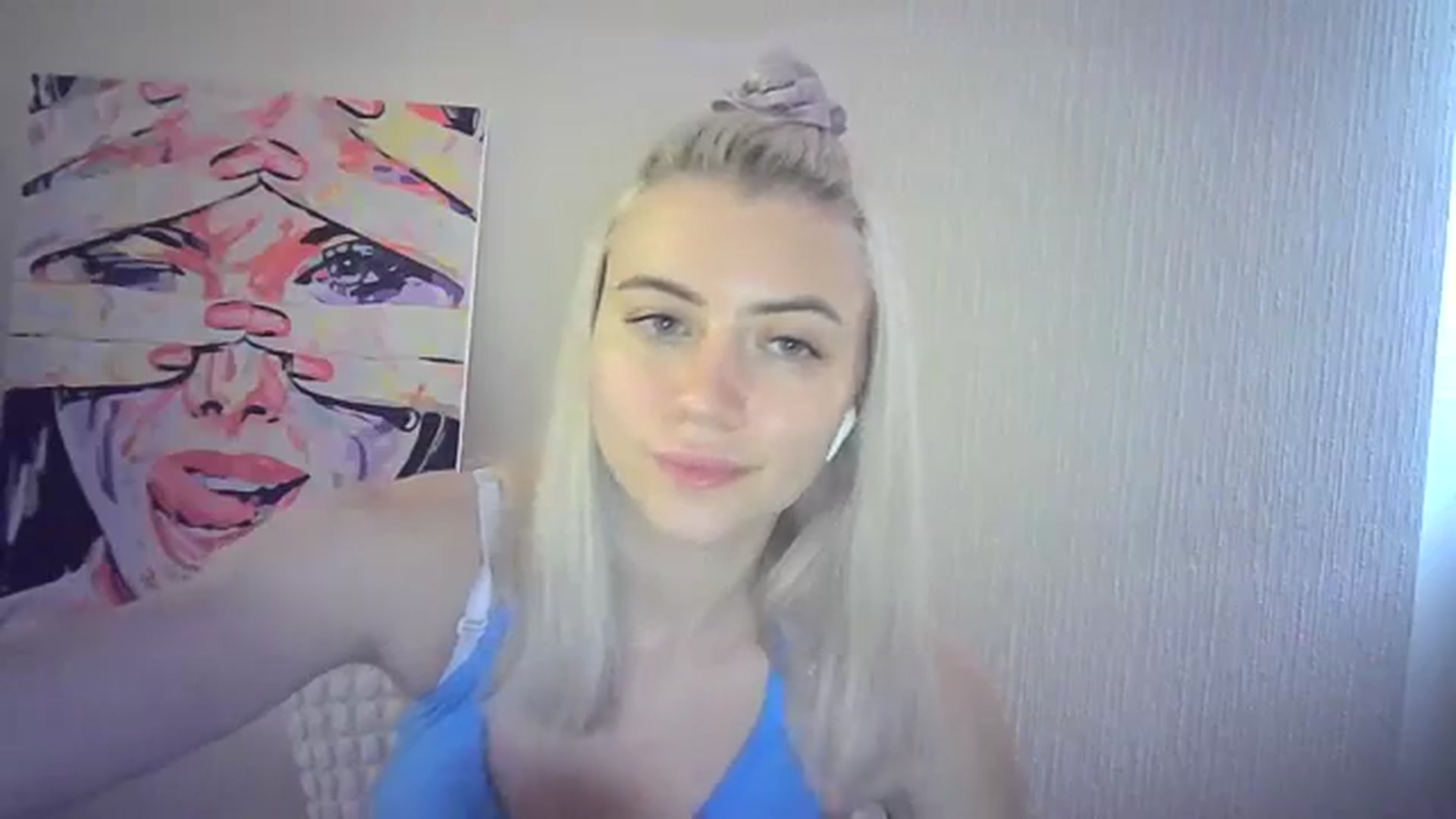 Gallery image thumbnail from Sulfate0's myfreecams stream on, 01/20/2024, 11:28 image 13 of 20
