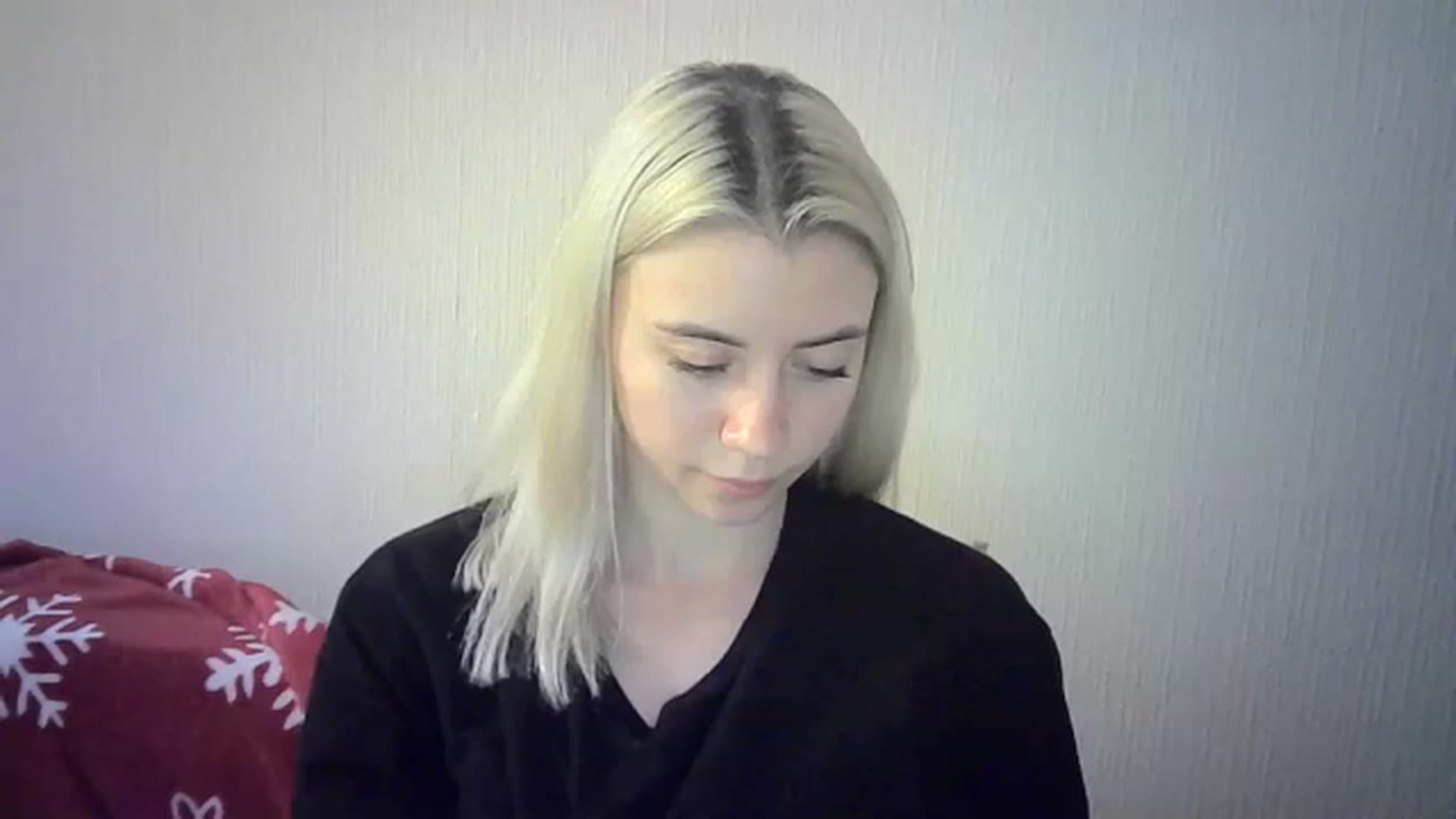 Gallery image thumbnail from Sulfate0's myfreecams stream on, 02/10/2024, 12:20 image 10 of 20