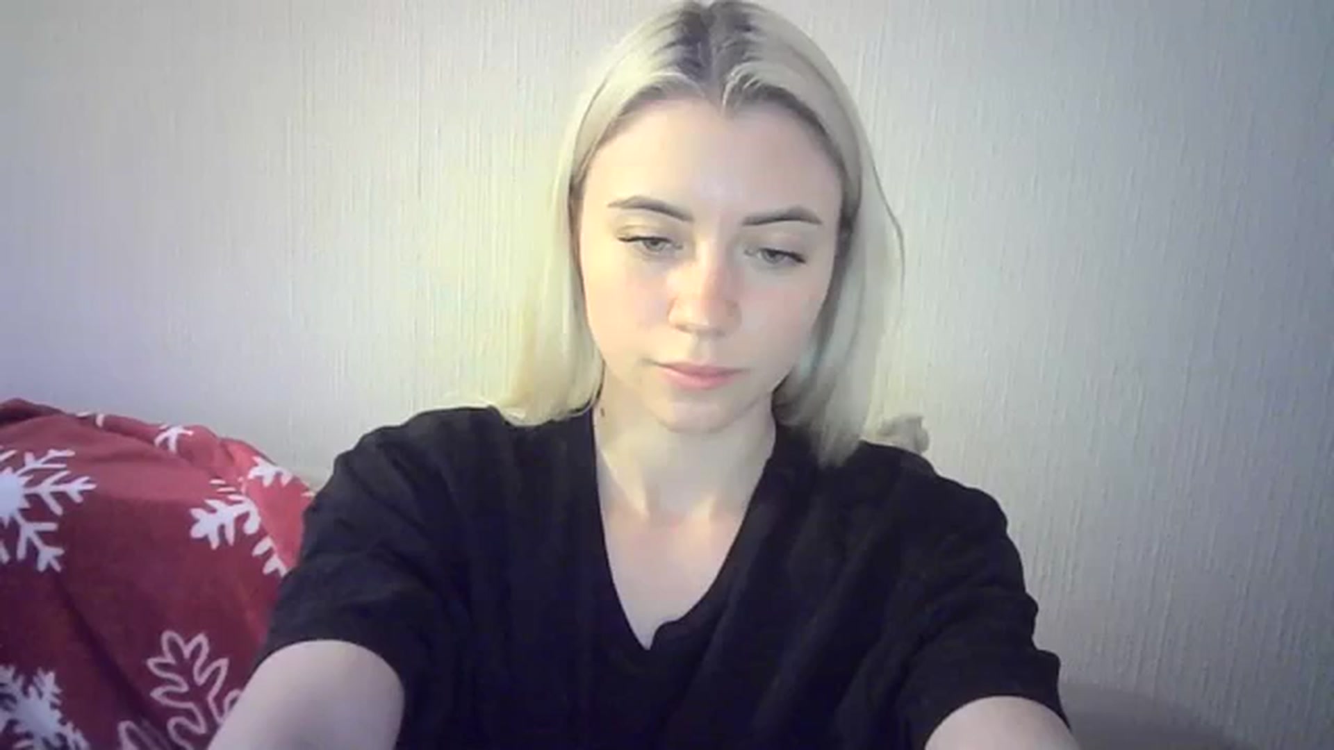 Gallery image thumbnail from Sulfate0's myfreecams stream on, 02/10/2024, 12:20 image 13 of 20