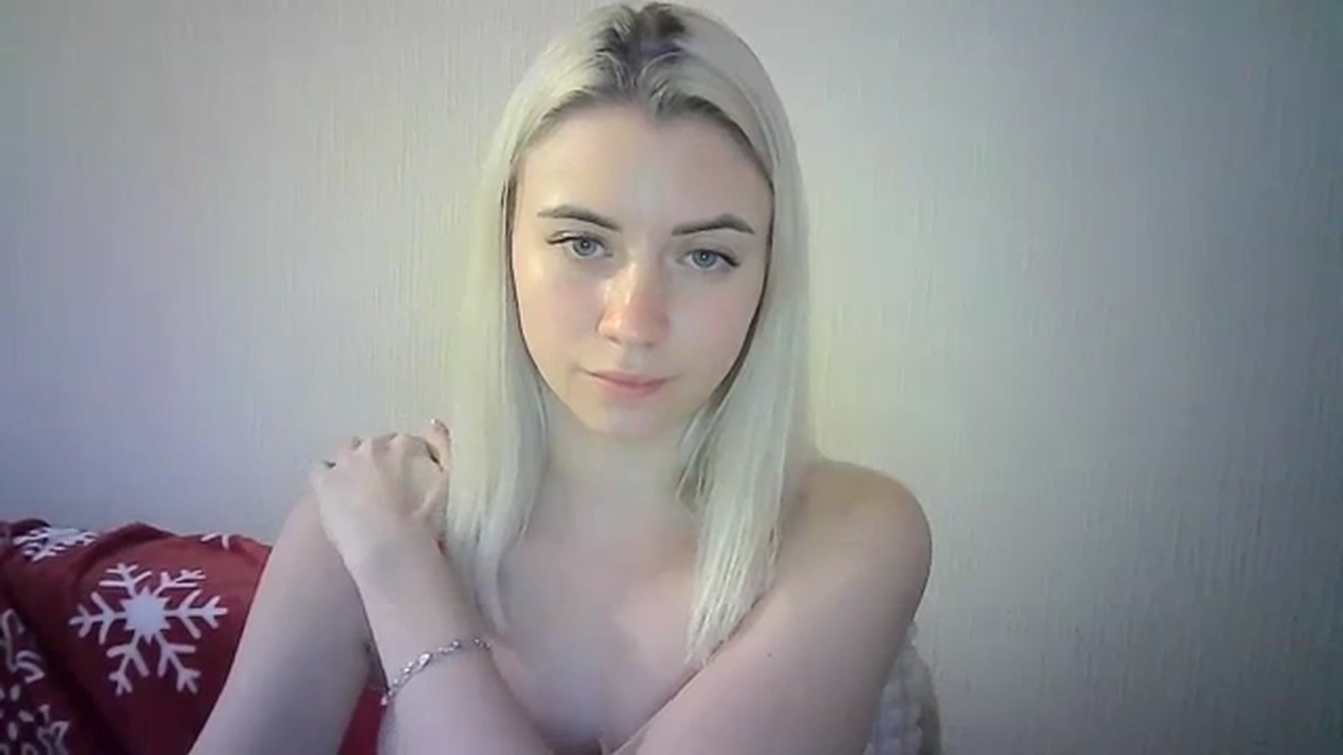 Gallery image thumbnail from Sulfate0's myfreecams stream on, 02/10/2024, 13:13 image 17 of 20