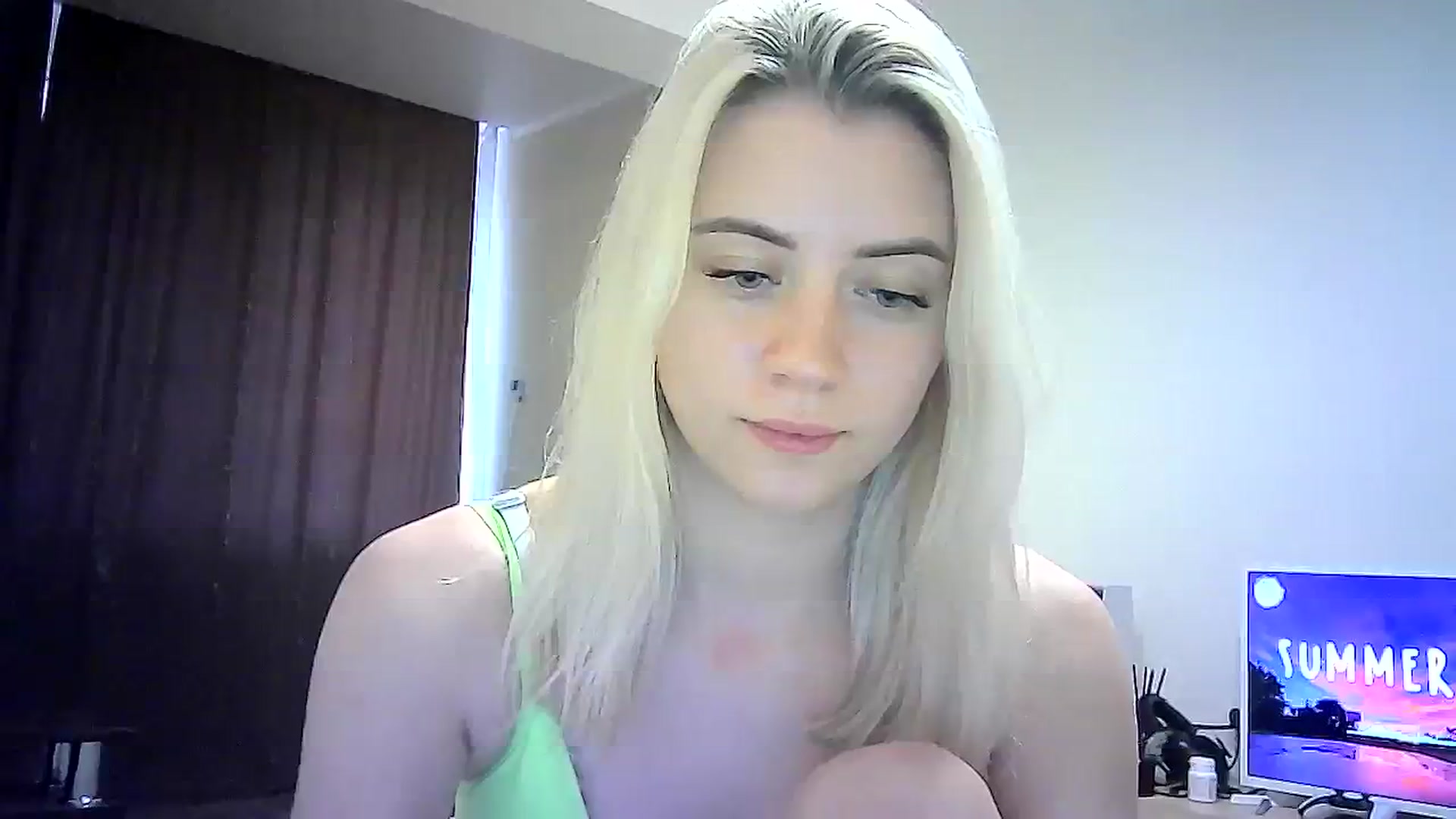 Gallery image thumbnail from Sulfate0's myfreecams stream on, 02/18/2024, 12:07 image 19 of 20
