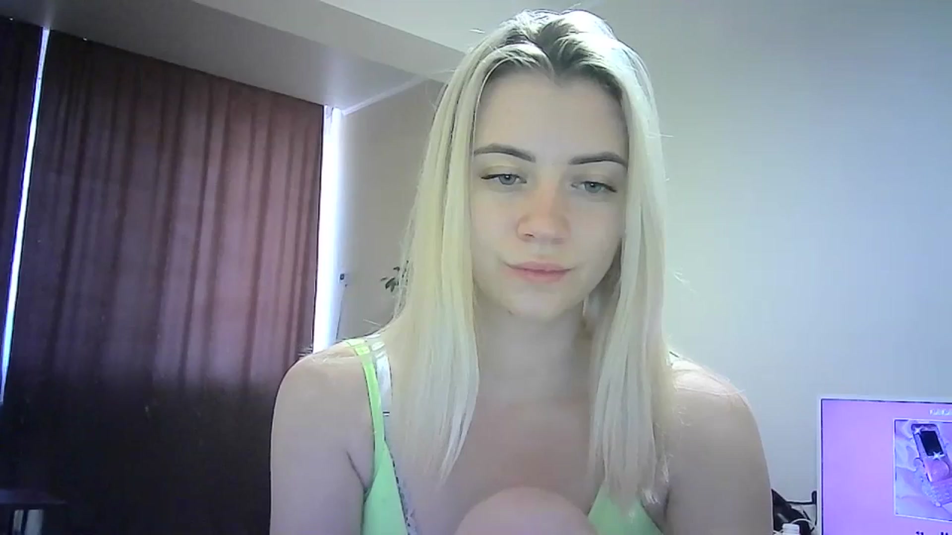 Gallery image thumbnail from Sulfate0's myfreecams stream on, 02/19/2024, 09:14 image 1 of 20