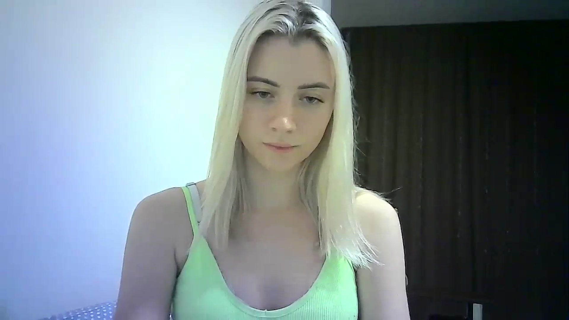 Gallery image thumbnail from Sulfate0's myfreecams stream on, 02/19/2024, 16:29 image 20 of 20