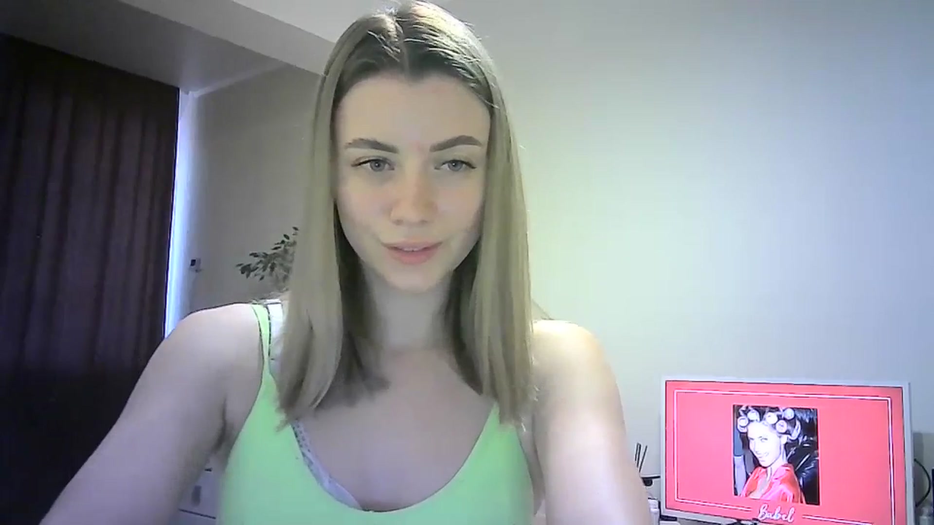 Gallery image thumbnail from Sulfate0's myfreecams stream on, 03/01/2024, 14:27 image 3 of 20