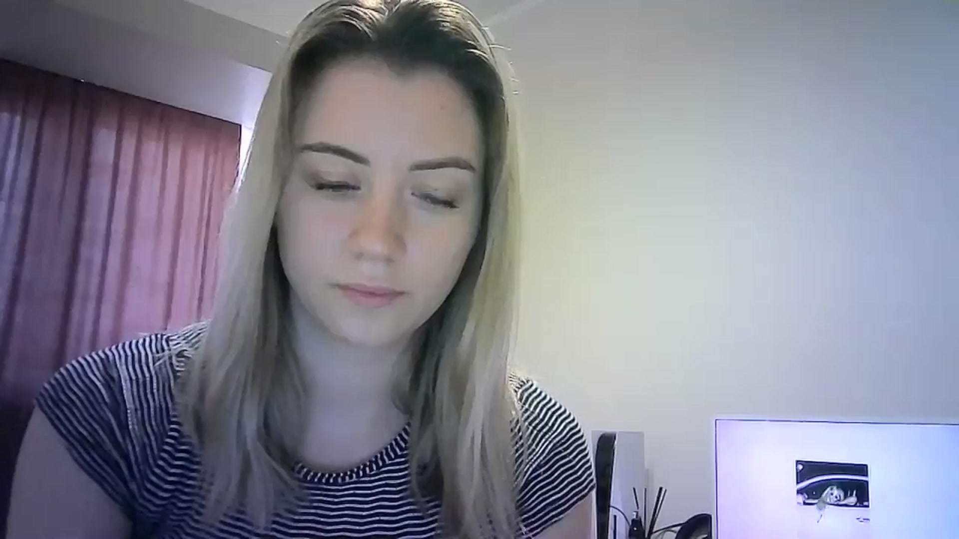 Gallery image thumbnail from Sulfate0's myfreecams stream on, 03/17/2024, 11:10 image 15 of 20