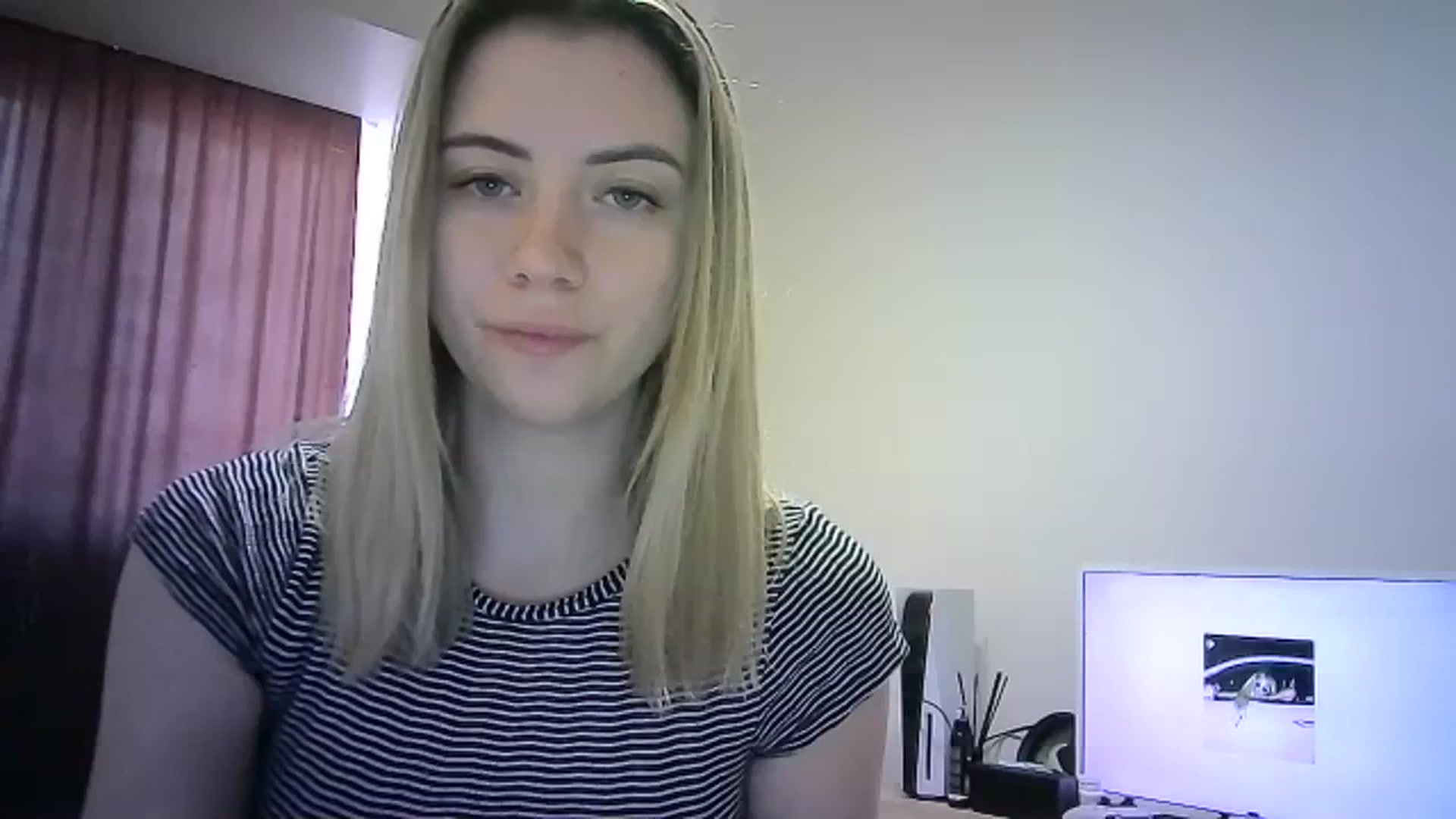 Gallery image thumbnail from Sulfate0's myfreecams stream on, 03/17/2024, 11:10 image 1 of 20