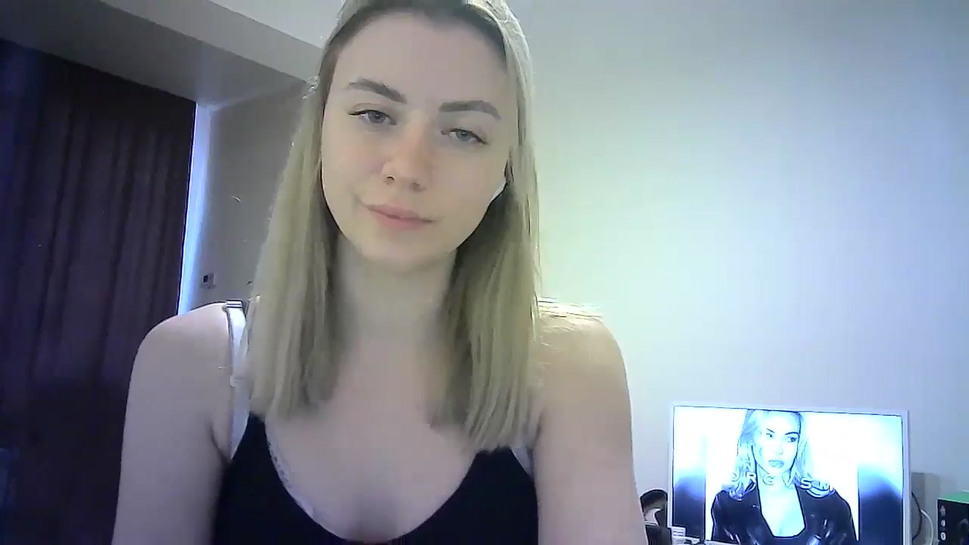Gallery image thumbnail from Sulfate0's myfreecams stream on, 03/18/2024, 15:24 image 2 of 20