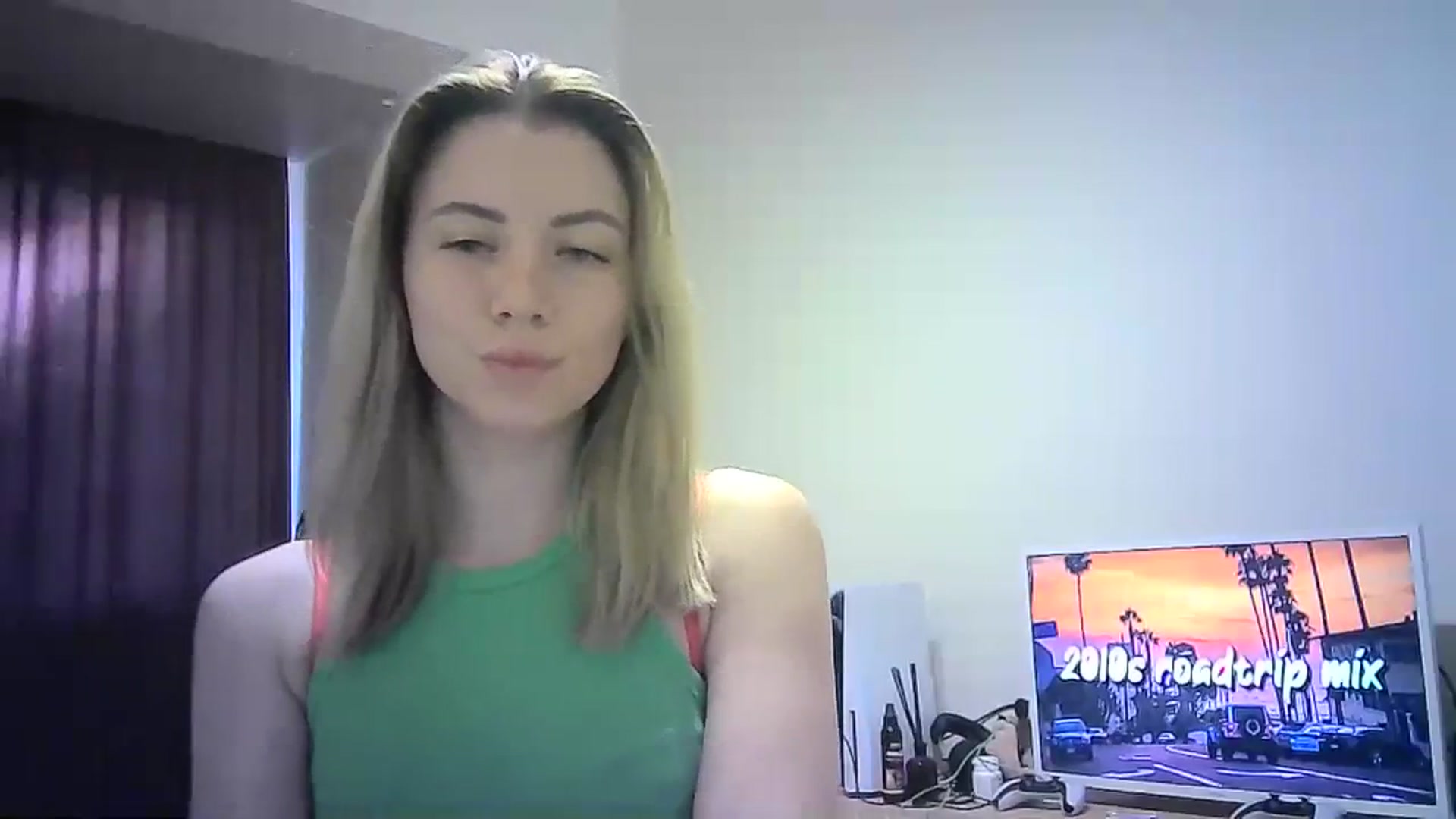 Gallery image thumbnail from Sulfate0's myfreecams stream on, 03/29/2024, 14:58 image 9 of 20