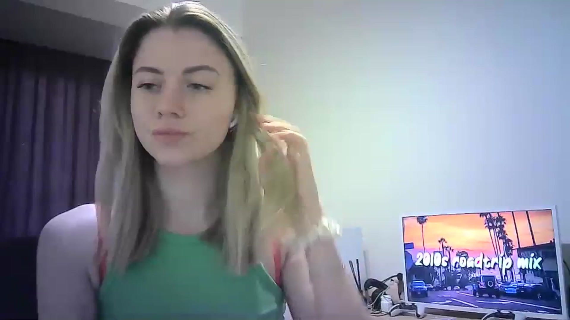 Gallery image thumbnail from Sulfate0's myfreecams stream on, 03/29/2024, 14:58 image 3 of 20