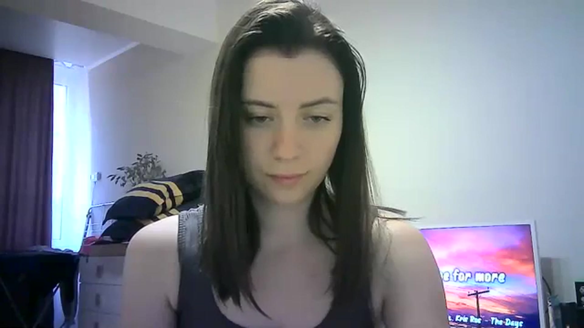 Gallery image thumbnail from Sulfate0's myfreecams stream on, 04/05/2024, 12:08 image 8 of 20
