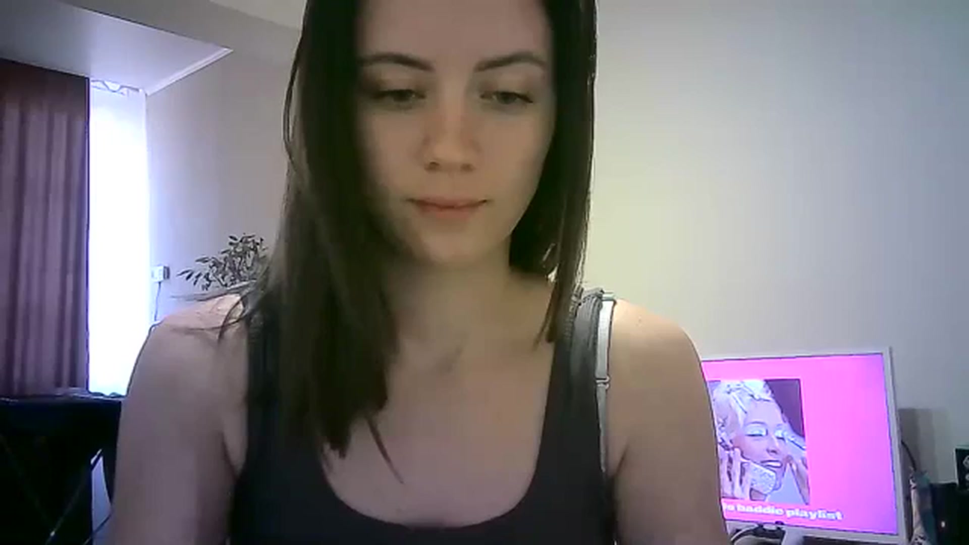 Gallery image thumbnail from Sulfate0's myfreecams stream on, 04/05/2024, 12:47 image 9 of 20
