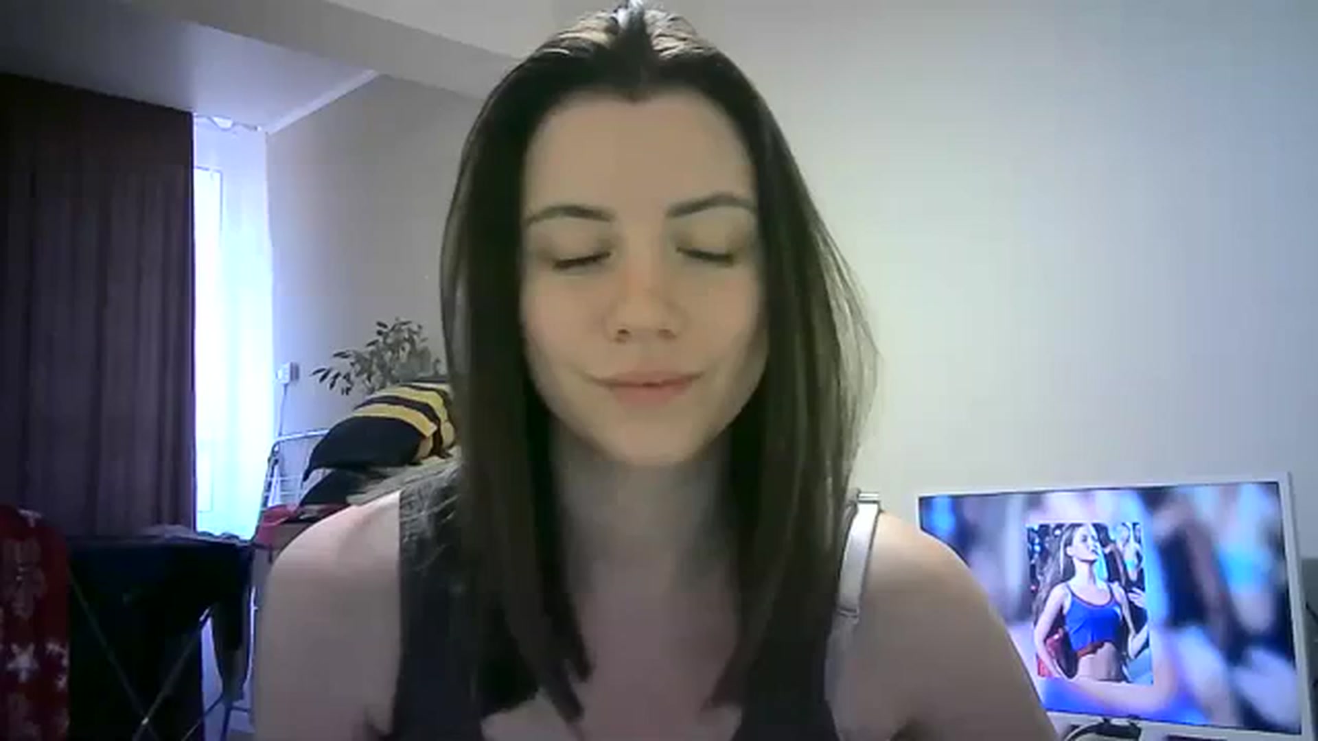 Gallery image thumbnail from Sulfate0's myfreecams stream on, 04/05/2024, 12:47 image 14 of 20