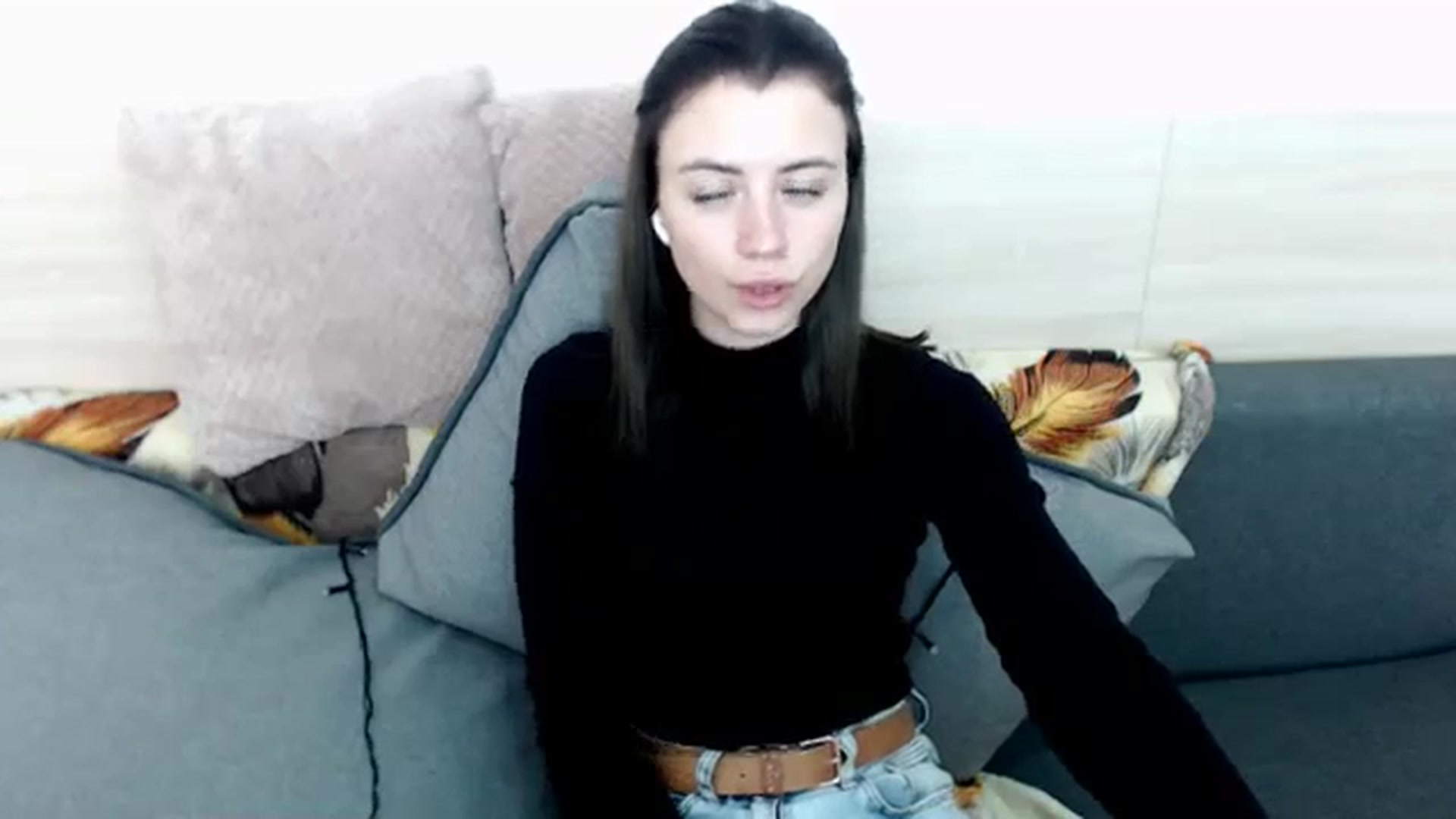 Gallery image thumbnail from Sulfate0's myfreecams stream on, 04/07/2024, 11:38 image 6 of 20