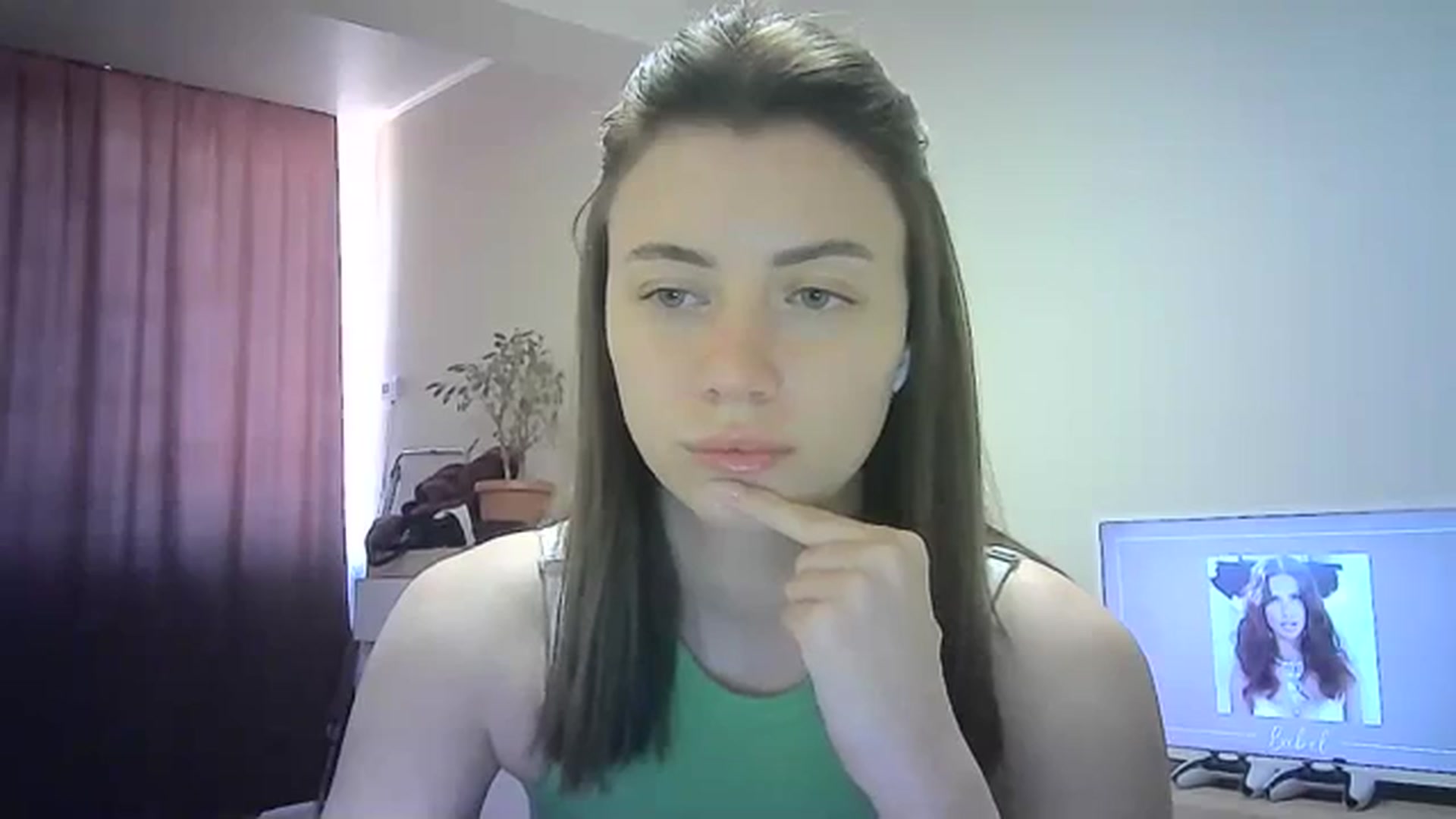 Gallery image thumbnail from Sulfate0's myfreecams stream on, 04/11/2024, 09:02 image 9 of 20