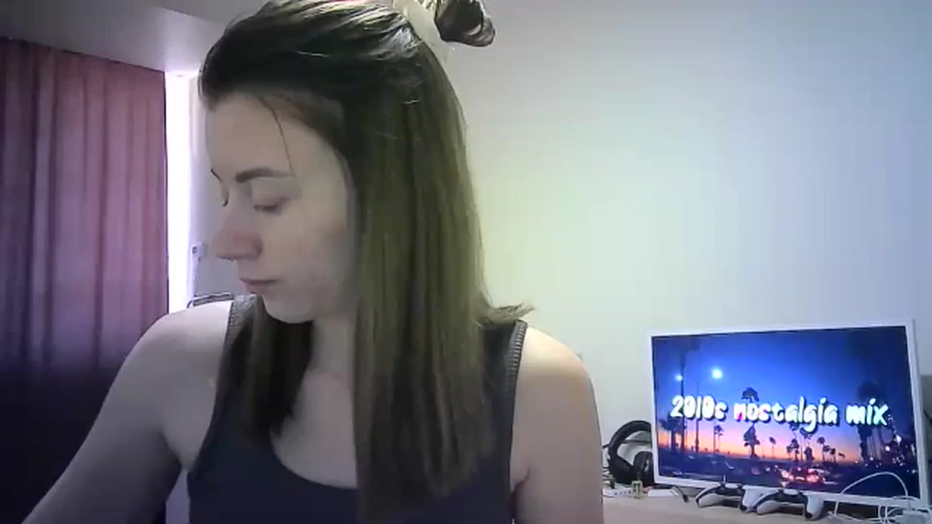 Gallery image thumbnail from Sulfate0's myfreecams stream on, 04/16/2024, 08:22 image 20 of 20
