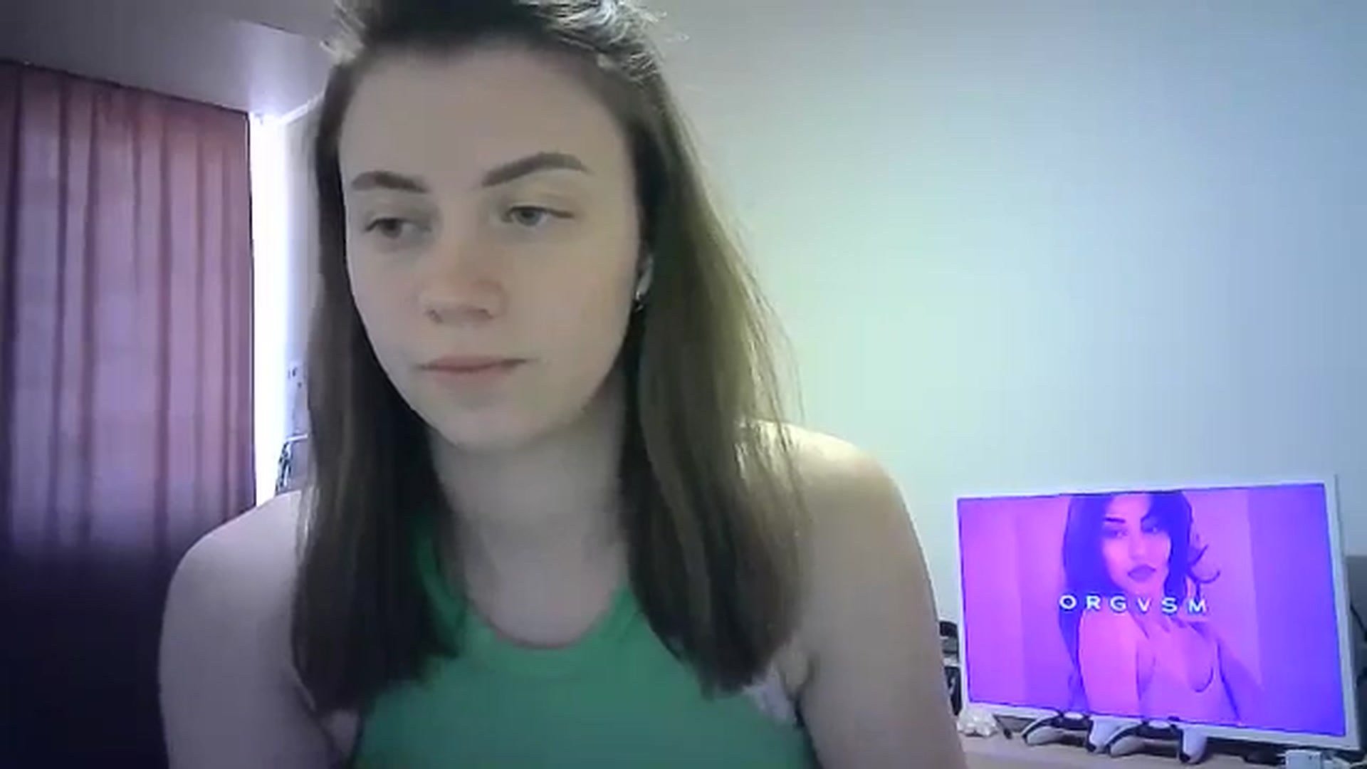 Gallery image thumbnail from Sulfate0's myfreecams stream on, 04/17/2024, 10:52 image 17 of 20