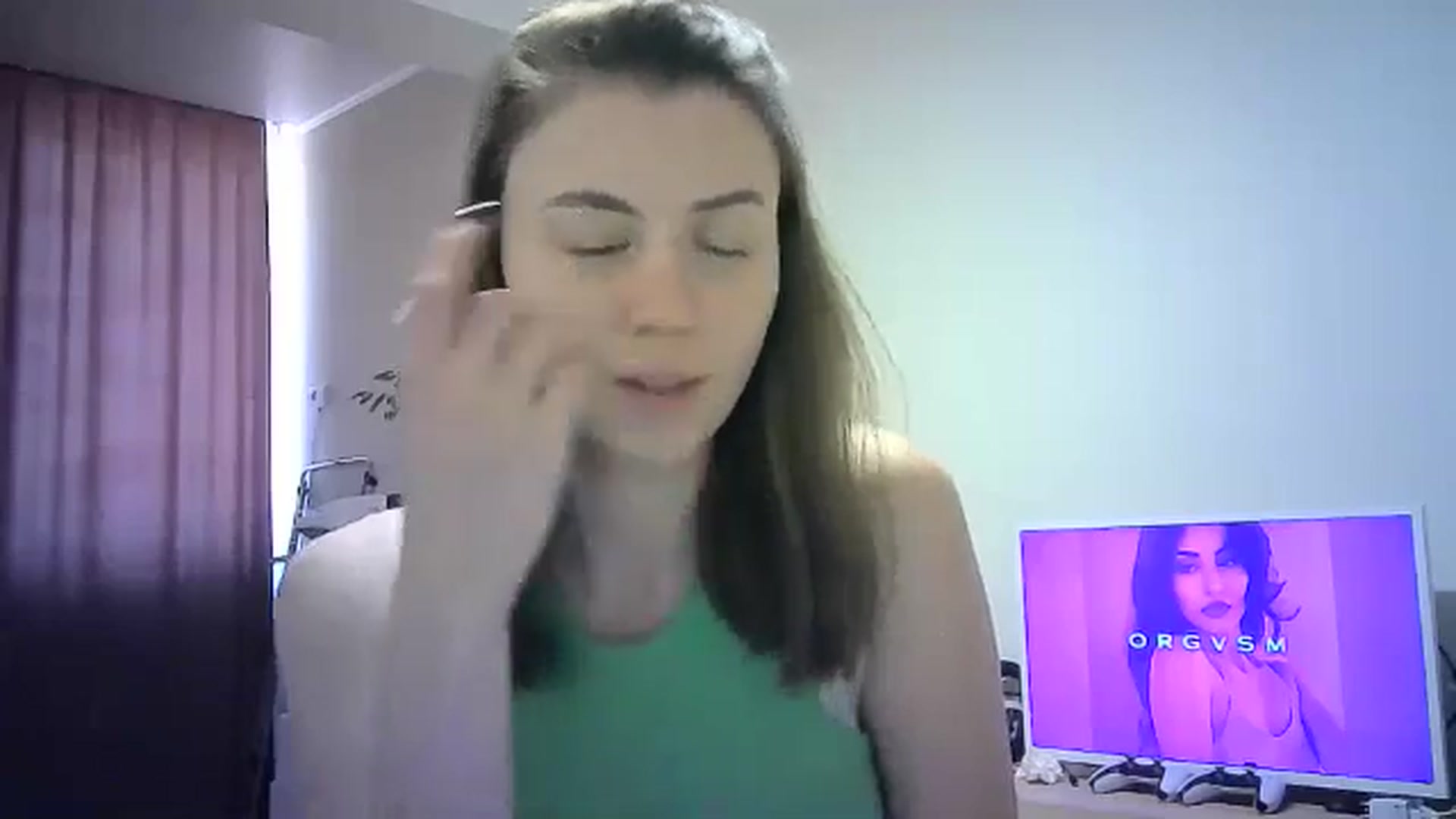 Gallery image thumbnail from Sulfate0's myfreecams stream on, 04/17/2024, 10:52 image 10 of 20