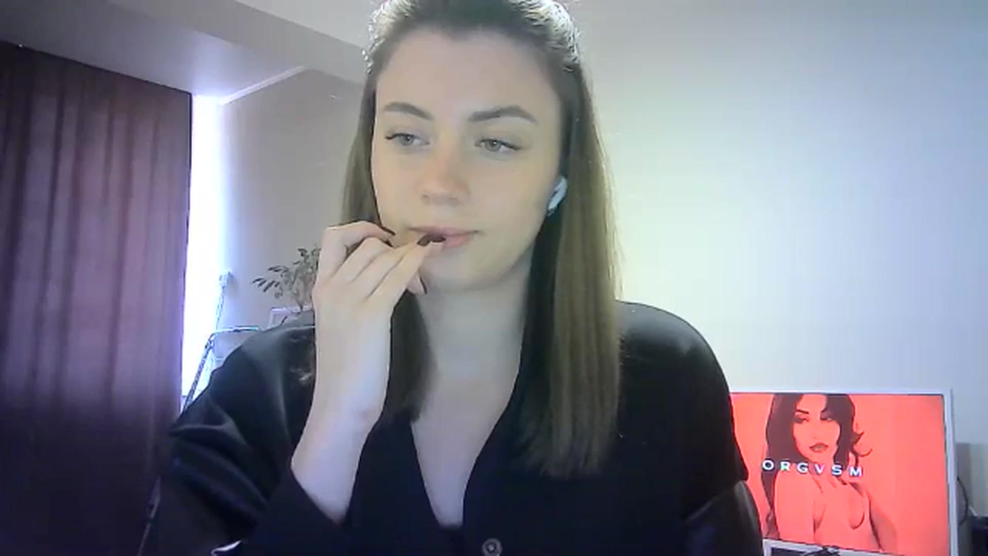 Gallery image thumbnail from Sulfate0's myfreecams stream on, 04/25/2024, 13:20 image 5 of 20