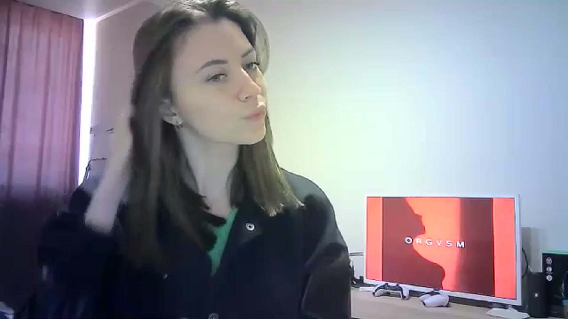 Gallery image thumbnail from Sulfate0's myfreecams stream on, 04/27/2024, 09:45 image 10 of 20