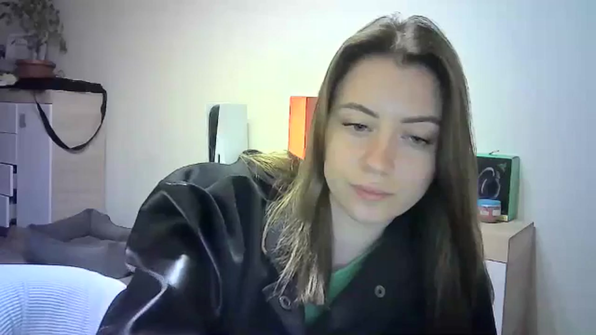 Gallery image thumbnail from Sulfate0's myfreecams stream on, 04/27/2024, 10:41 image 6 of 20
