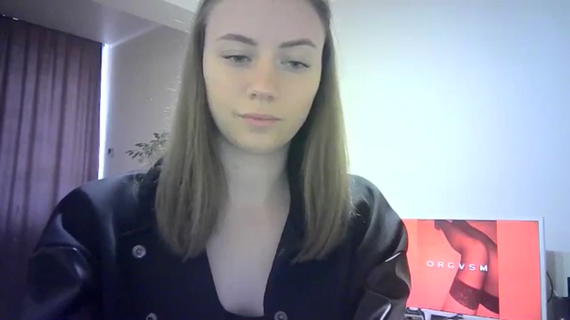 Gallery image thumbnail from Sulfate0's myfreecams stream on, 04/28/2024, 10:32 image 6 of 20