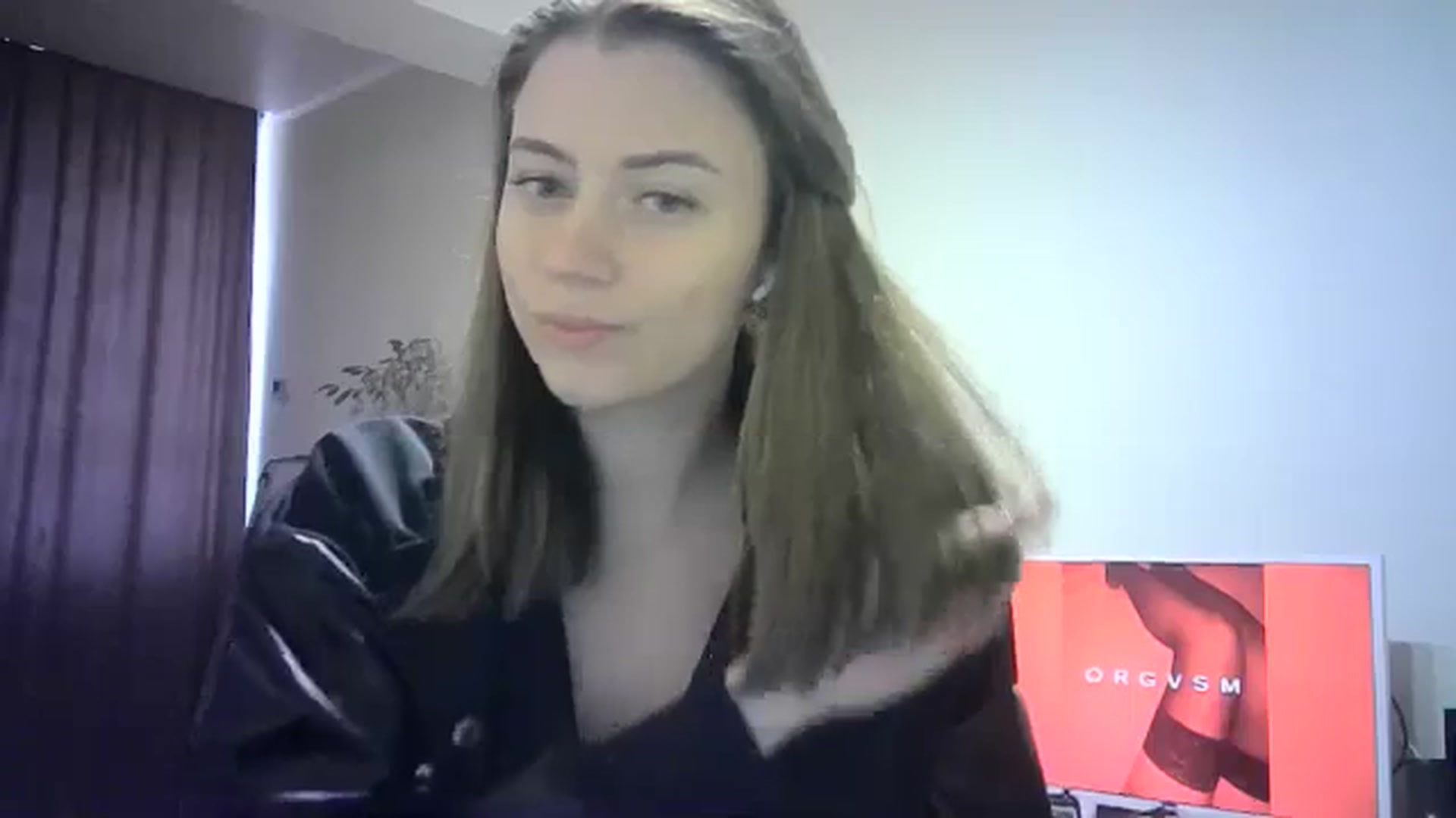 Gallery image thumbnail from Sulfate0's myfreecams stream on, 04/28/2024, 10:32 image 15 of 20