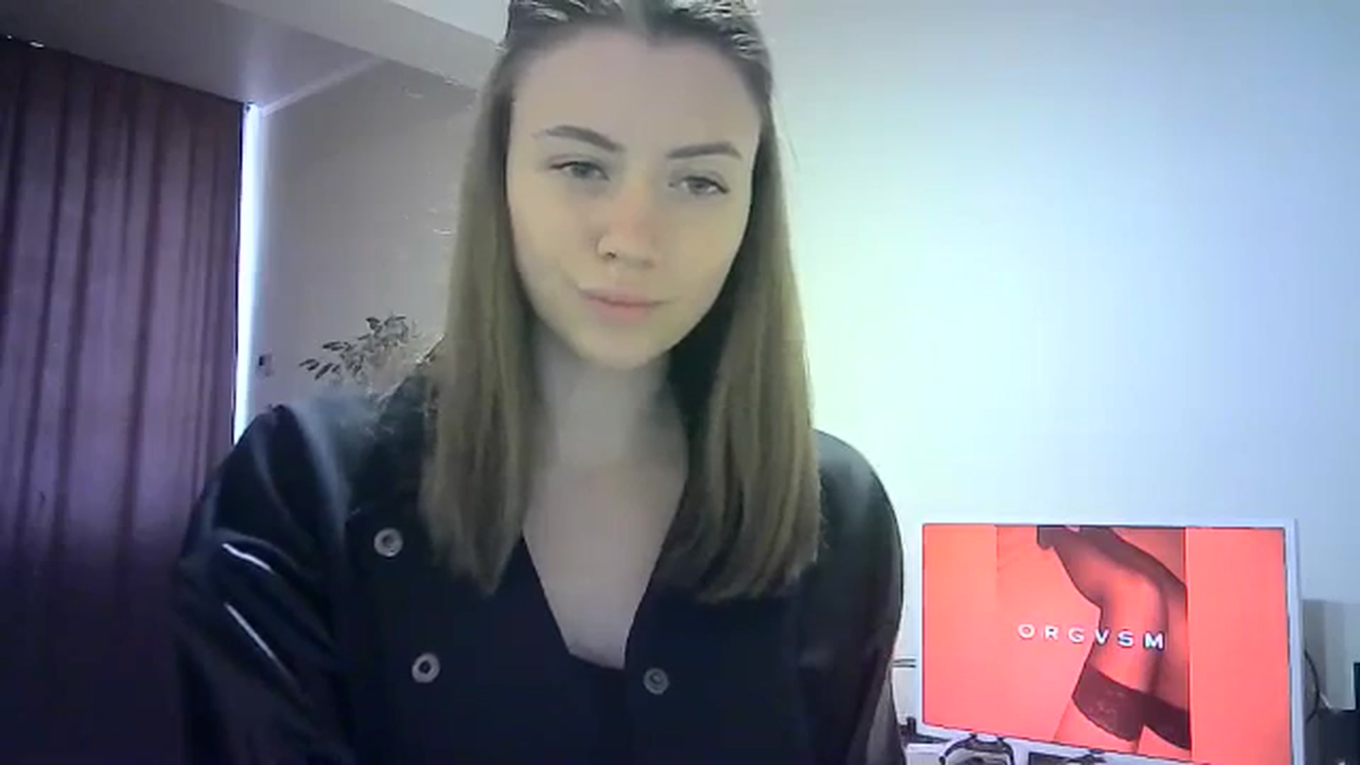 Gallery image thumbnail from Sulfate0's myfreecams stream on, 04/28/2024, 10:32 image 3 of 20