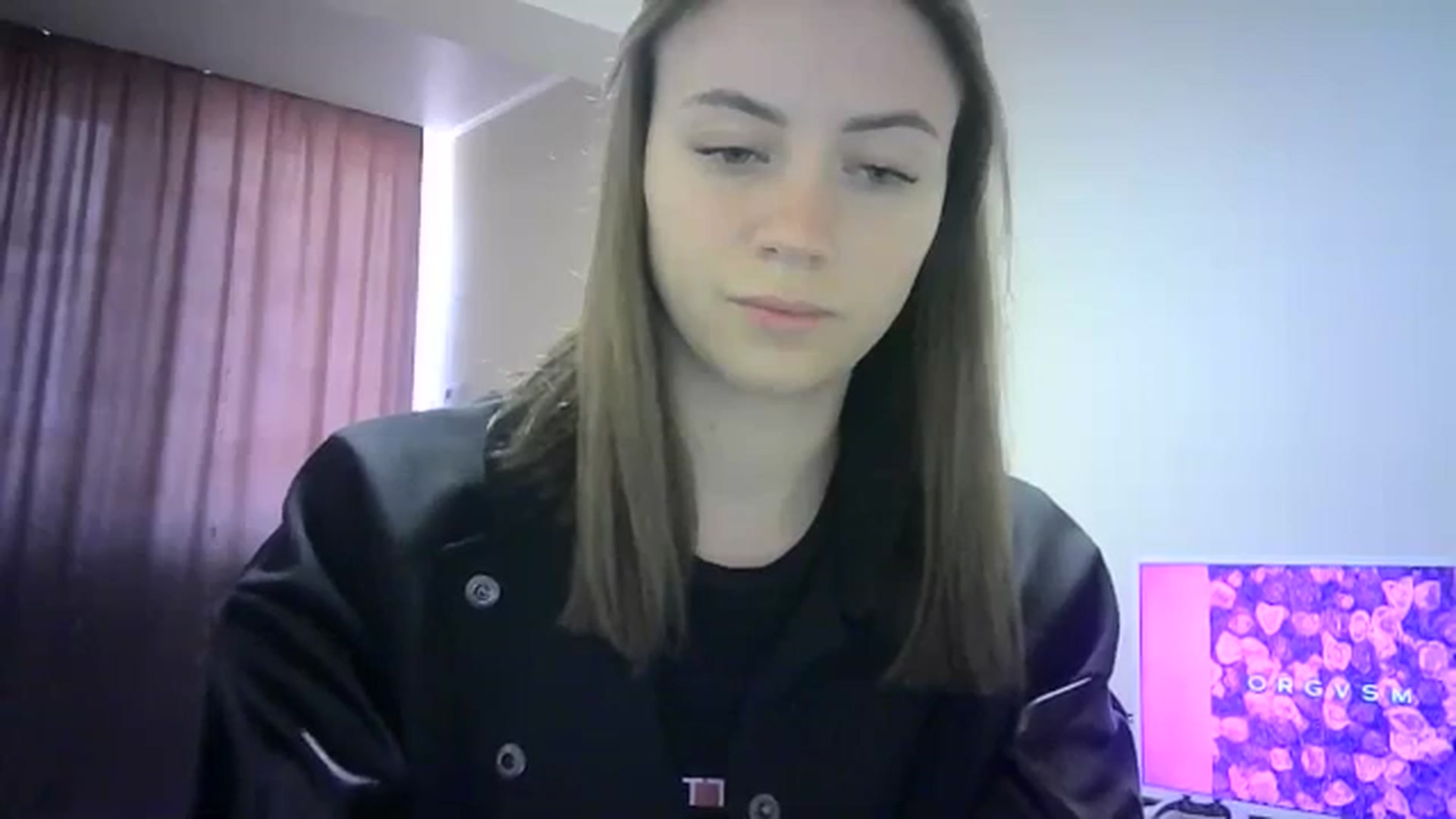 Gallery image thumbnail from Sulfate0's myfreecams stream on, 04/29/2024, 11:52 image 8 of 20