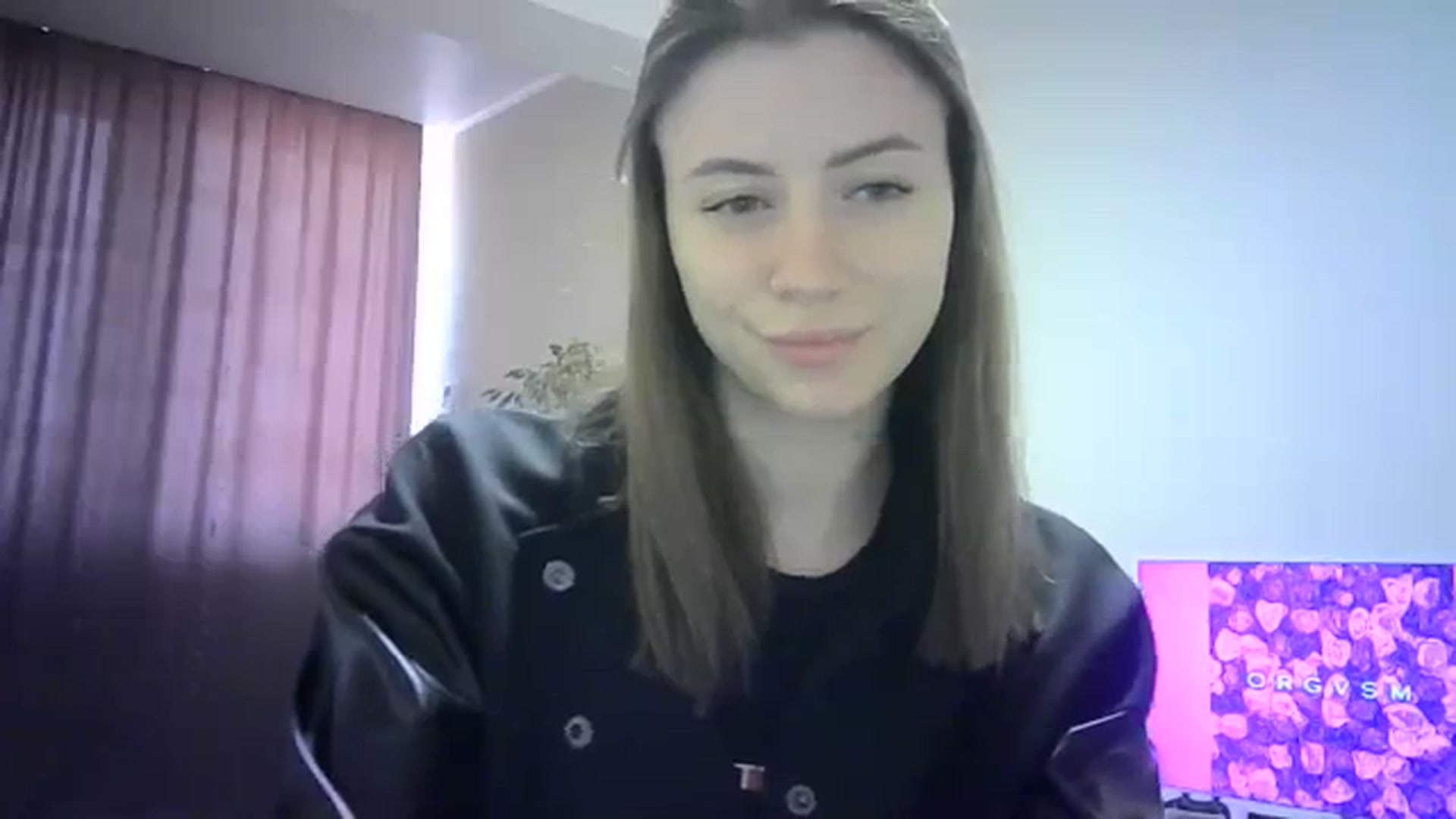 Gallery image thumbnail from Sulfate0's myfreecams stream on, 04/29/2024, 11:52 image 9 of 20