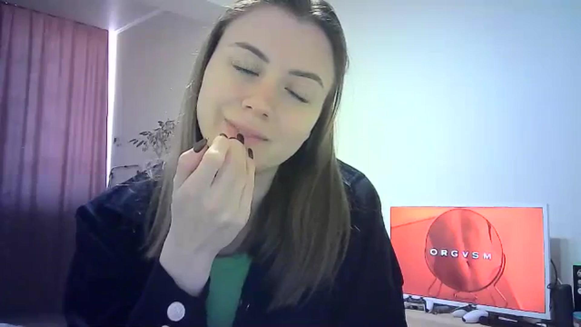 Gallery image thumbnail from Sulfate0's myfreecams stream on, 05/02/2024, 08:56 image 9 of 20