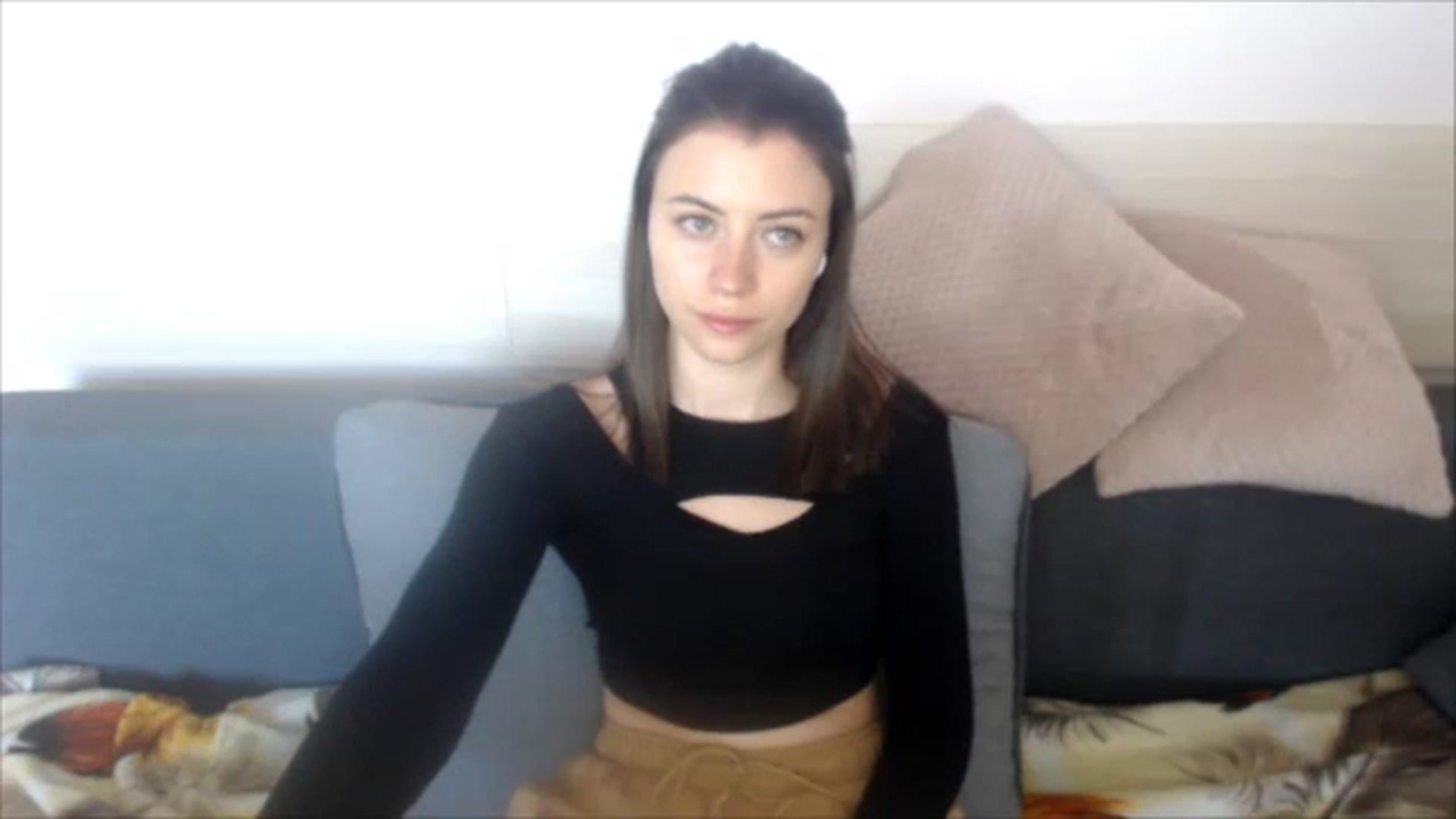 Gallery image thumbnail from Sulfate0's myfreecams stream on, 05/07/2024, 07:54 image 14 of 20