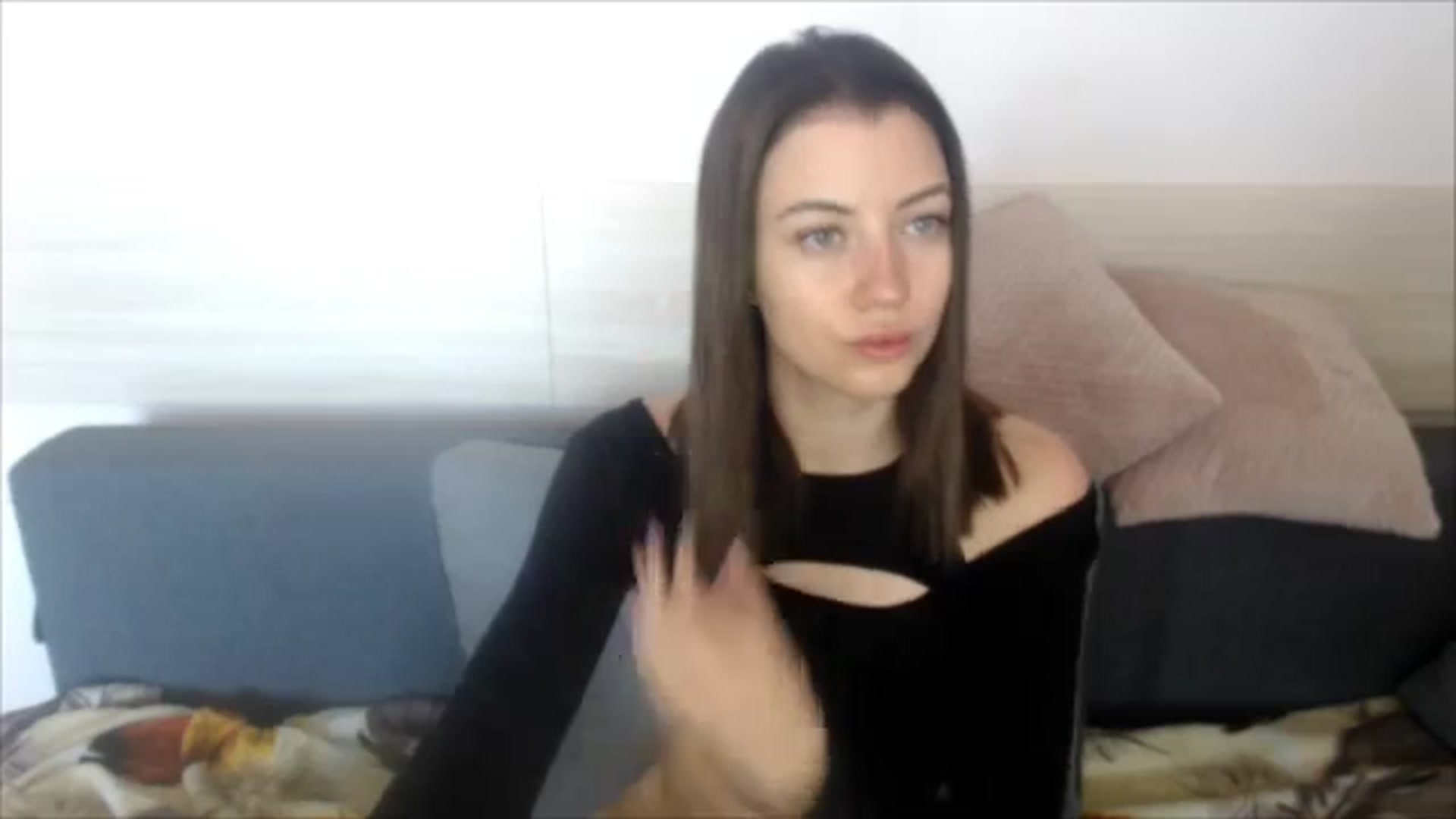 Gallery image thumbnail from Sulfate0's myfreecams stream on, 05/07/2024, 08:19 image 4 of 20