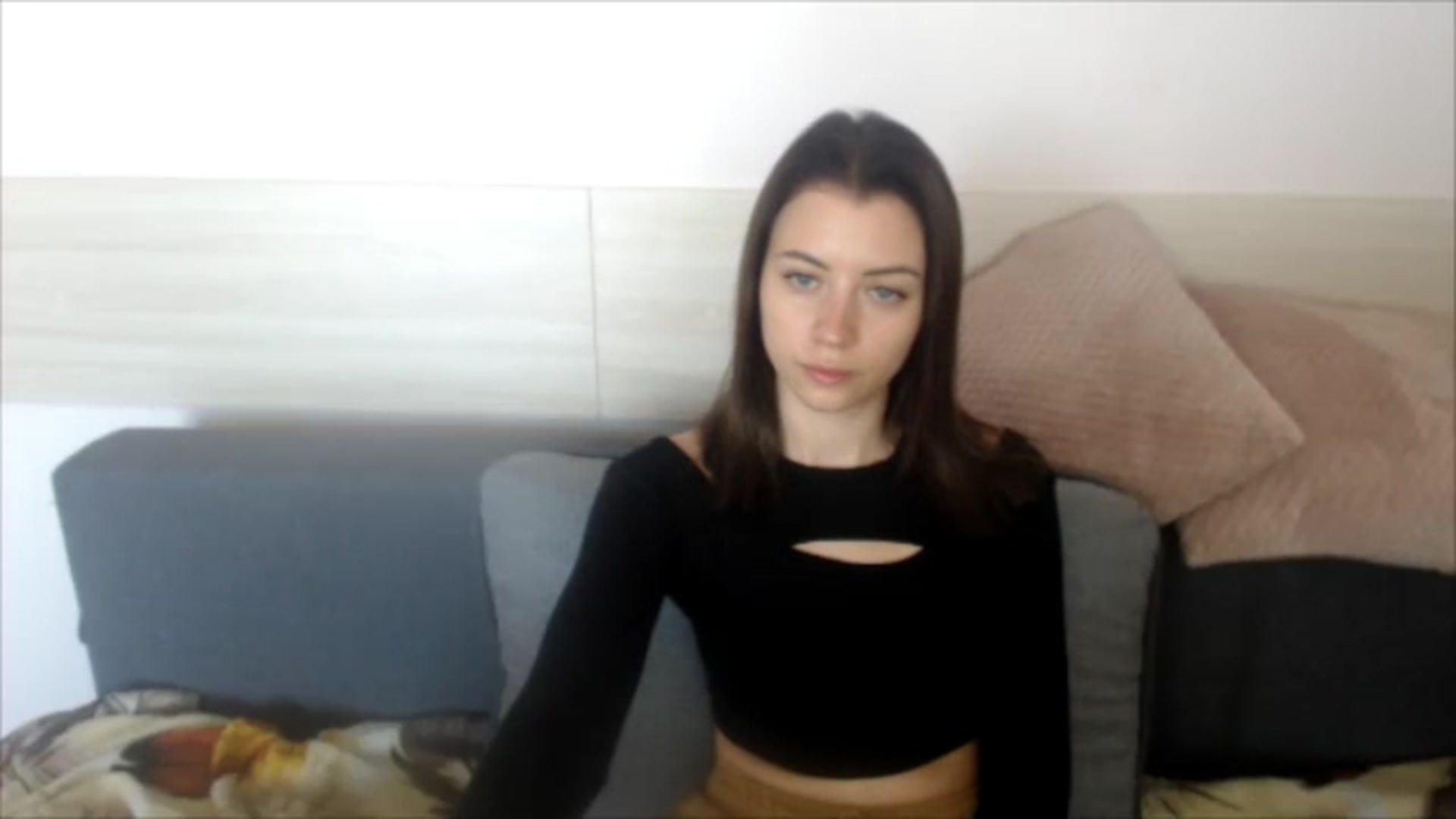 Gallery image thumbnail from Sulfate0's myfreecams stream on, 05/07/2024, 08:19 image 13 of 20