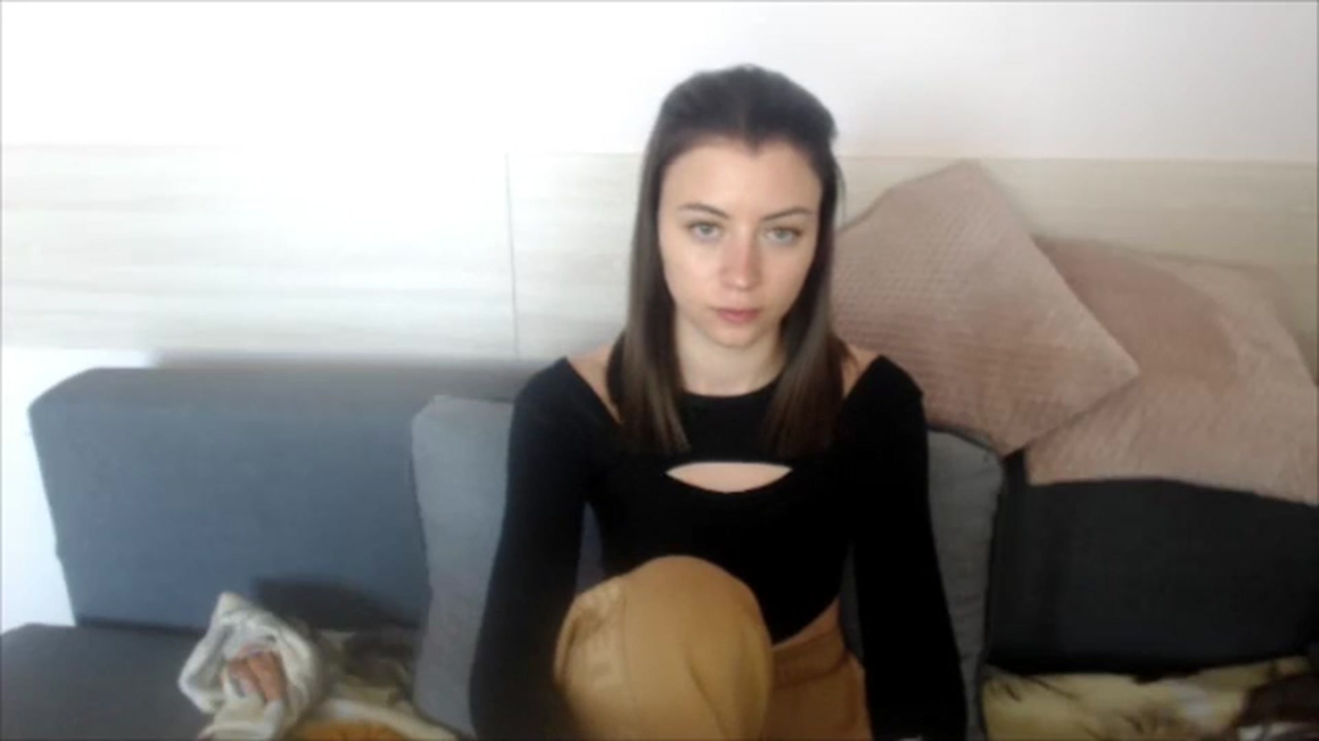 Gallery image thumbnail from Sulfate0's myfreecams stream on, 05/07/2024, 09:25 image 13 of 20