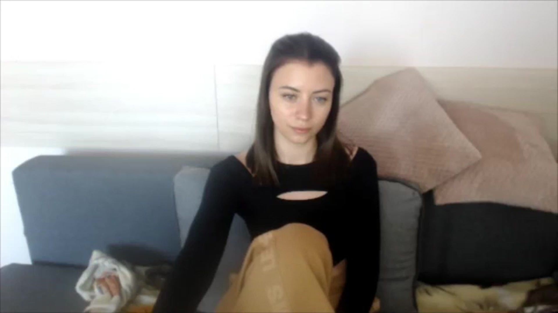 Gallery image thumbnail from Sulfate0's myfreecams stream on, 05/07/2024, 09:25 image 16 of 20